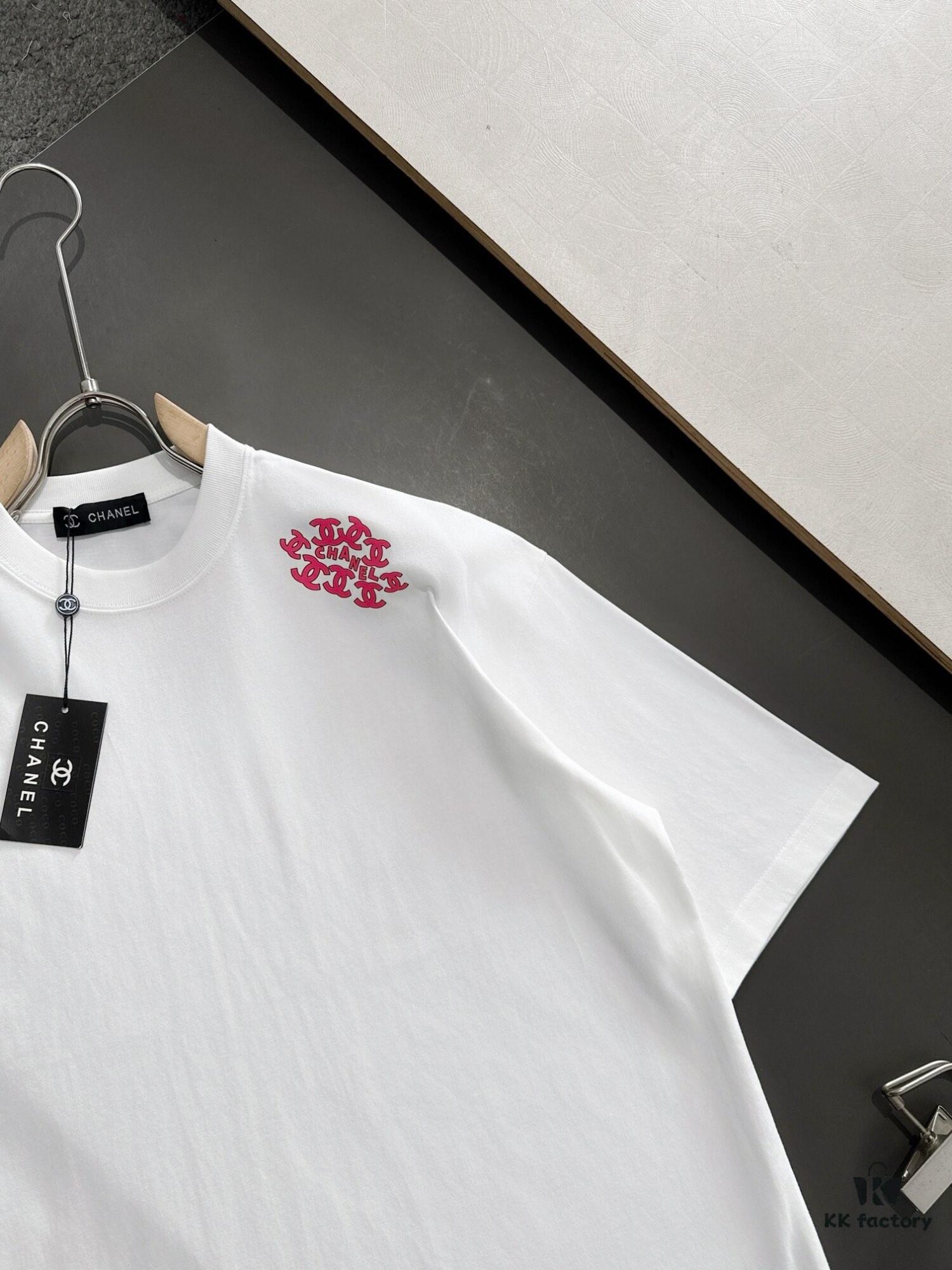 CHANEL Summer New Arrival Round Neck Short Sleeve T-Shirt