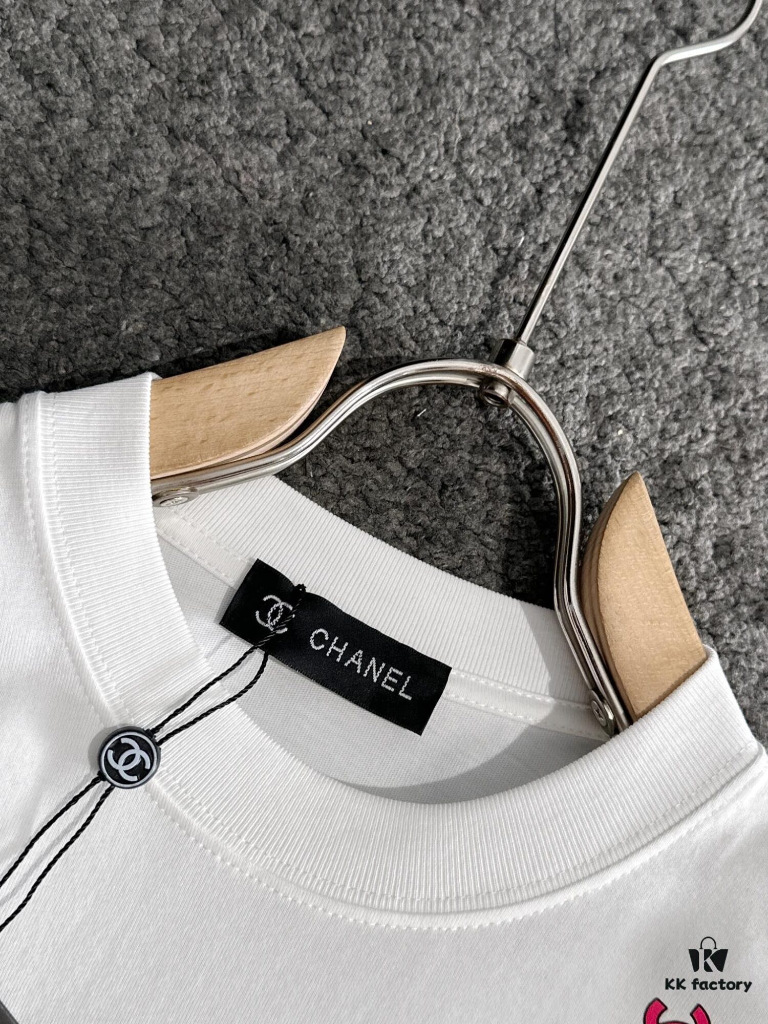 CHANEL Summer New Arrival Round Neck Short Sleeve T-Shirt