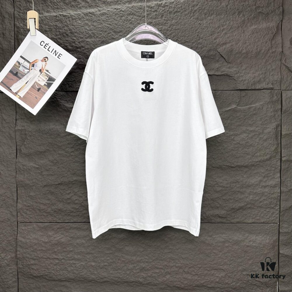 Chanel 2025 New Embroidered Logo Couple Short Sleeve T-Shirt