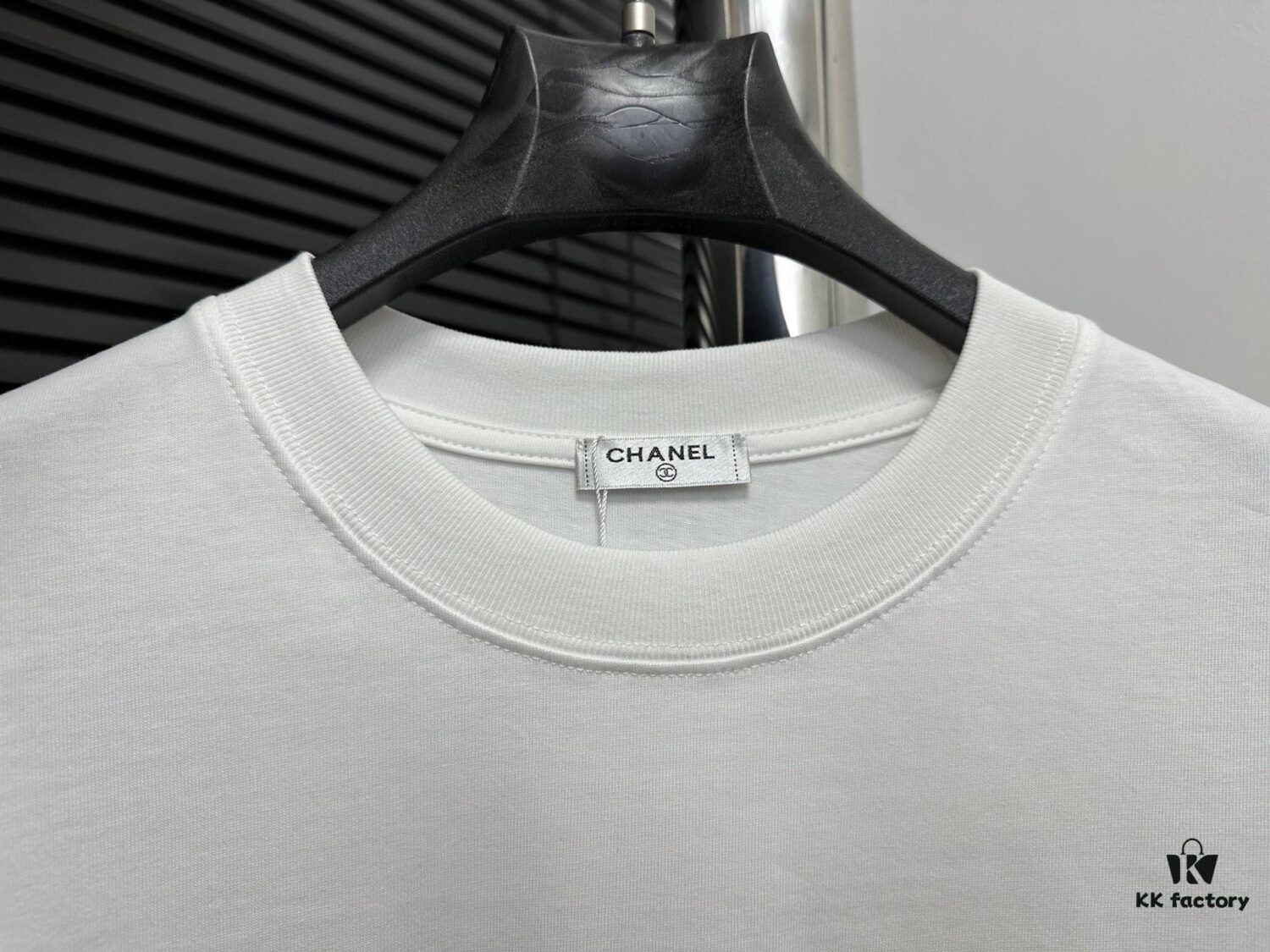 CHANEL 25SS Logo Unisex Short Sleeve T-Shirt