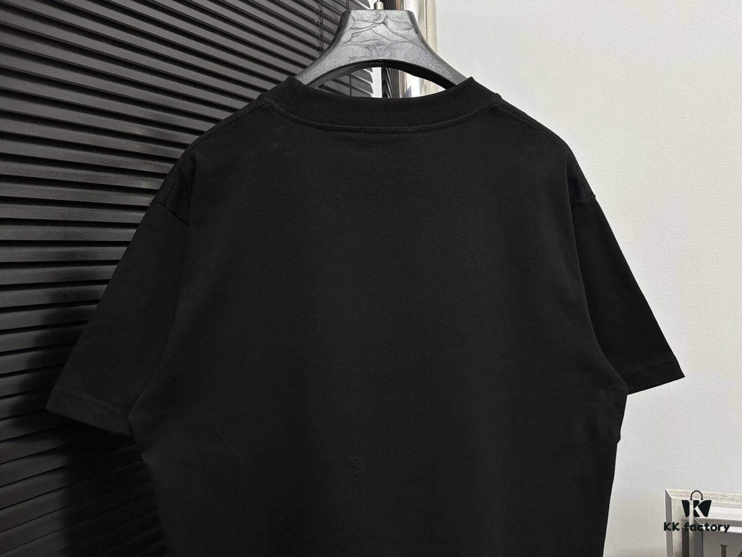 CHANEL 25SS Logo Unisex Short Sleeve T-Shirt