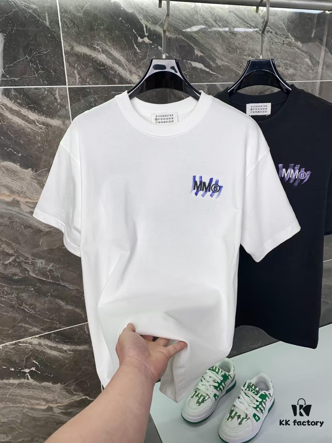 25ss Maison Margiela Hand-Painted Letter Embroidery T-Shirt, Inspired by 80s Retro Style, Premium 310g Dyed Fabric, Short Sleeve Unisex Tee