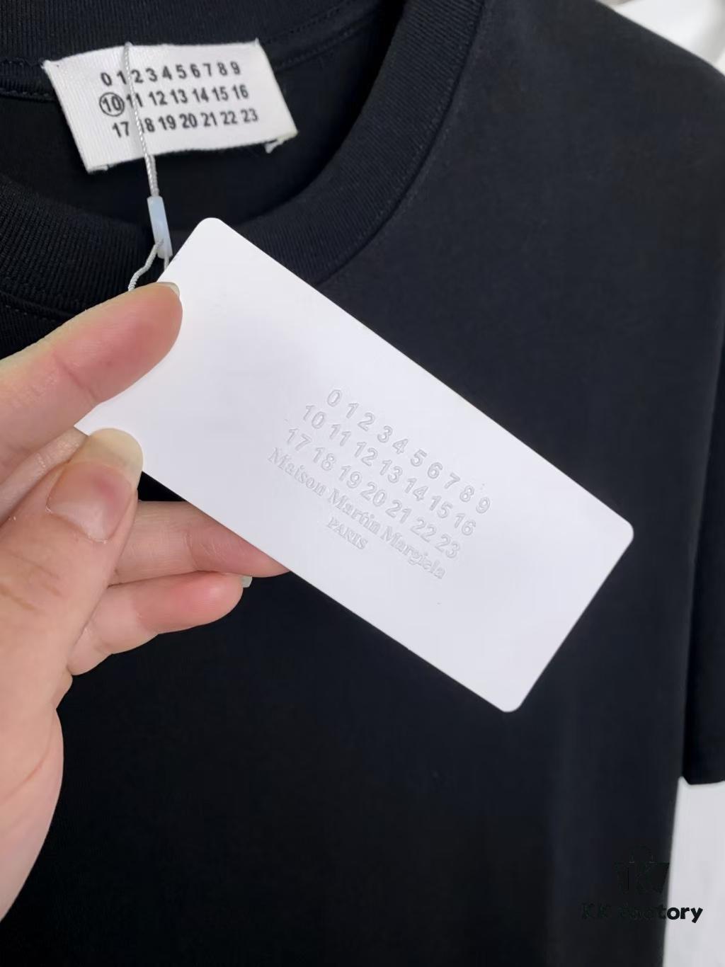 25ss Maison Margiela Hand-Painted Letter Embroidery T-Shirt, Inspired by 80s Retro Style, Premium 310g Dyed Fabric, Short Sleeve Unisex Tee