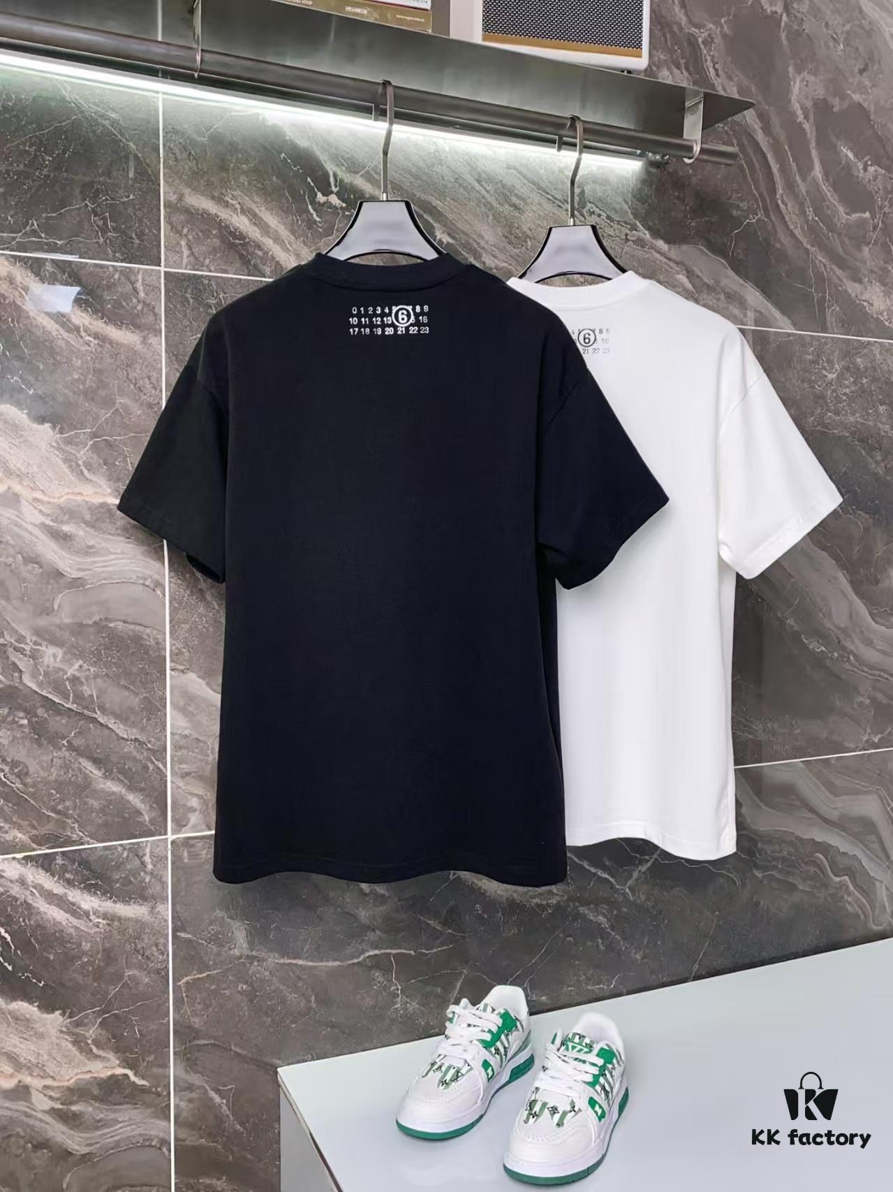 25ss Maison Margiela Hand-painted Logo T-Shirt, Inspired by 80s Retro Aesthetic, Premium 310g Dyed Fabric, Short Sleeve Unisex Tee