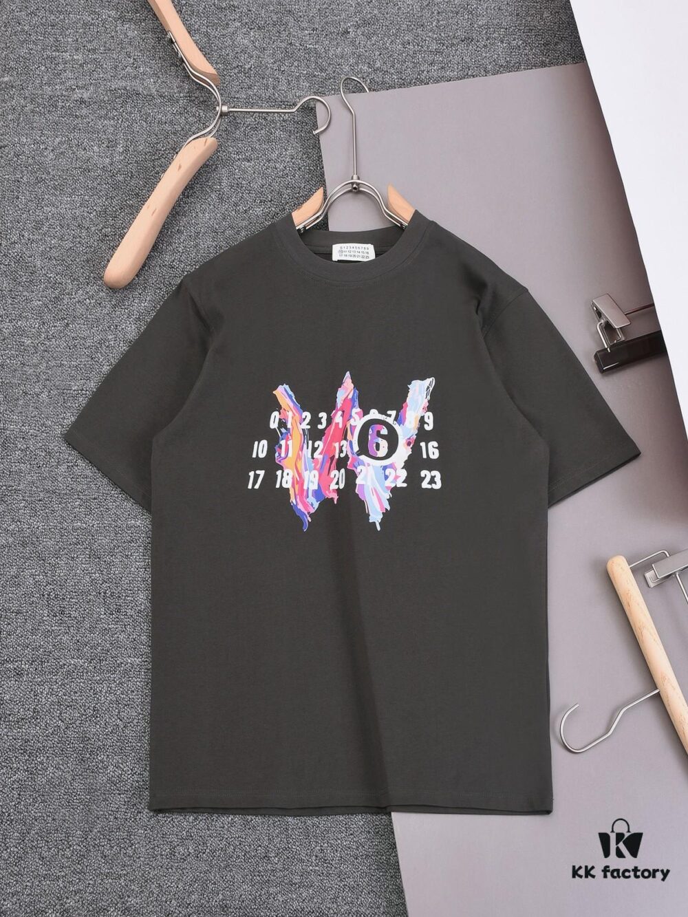 New Arrival 25S Maison Margiela Digital Print T-Shirt, Premium Cotton Garment-Washed Fabric, Unisex Loose Fit Fashion Tee