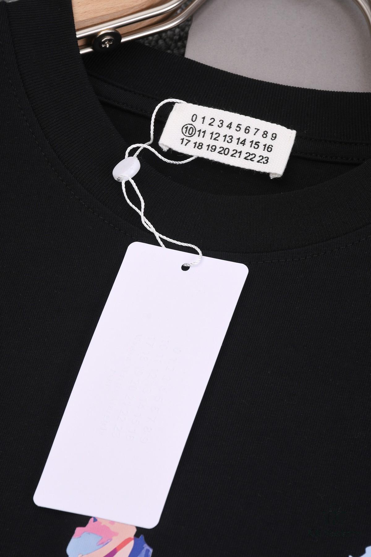 New Arrival 25S Maison Margiela Digital Print T-Shirt, Premium Cotton Garment-Washed Fabric, Unisex Loose Fit Fashion Tee