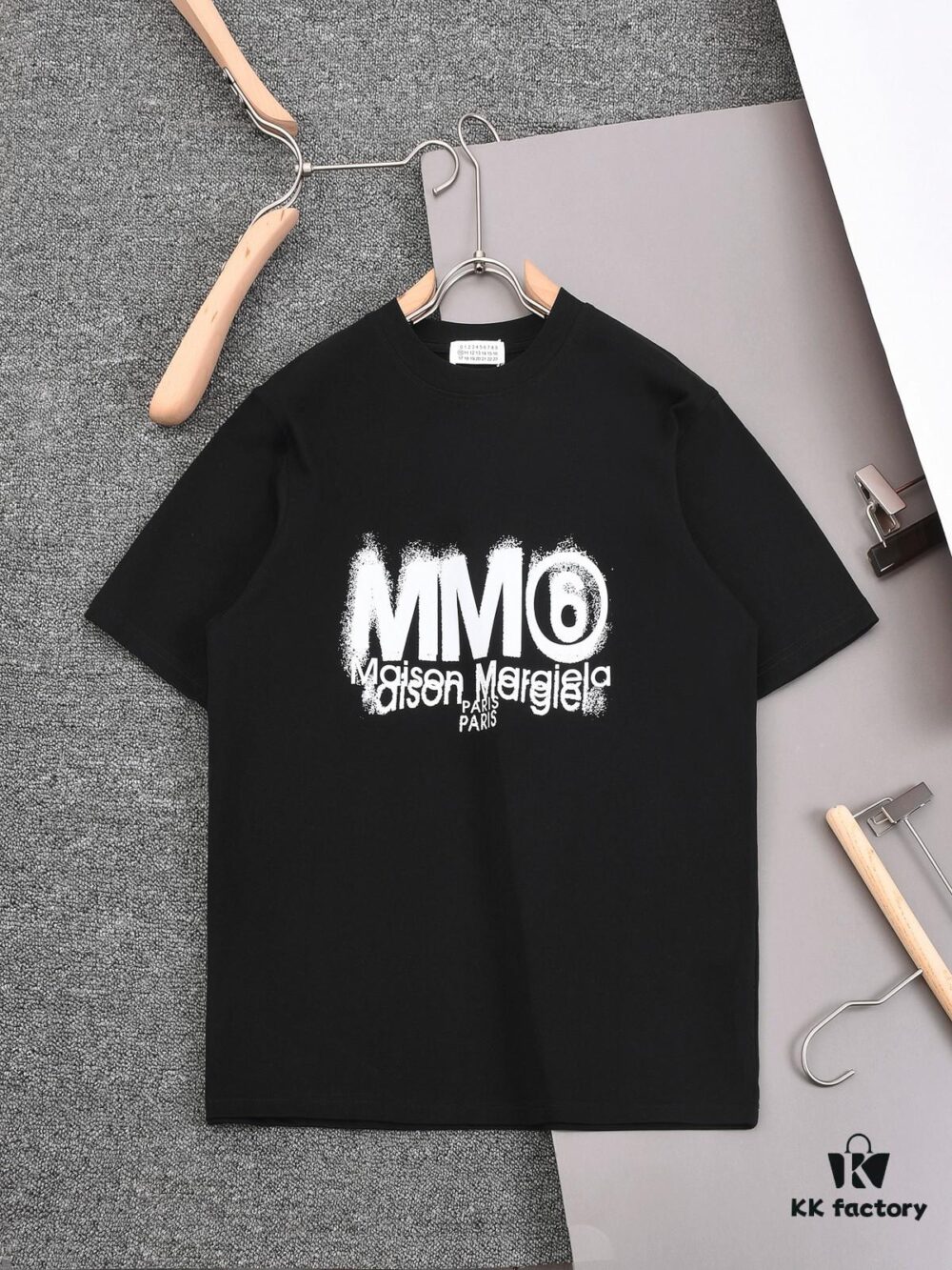 New Arrival 25S Maison Margiela Print T-Shirt, Premium Cotton Garment-Washed Fabric, Soft and Comfortable Unisex Tee with Relaxed Fit