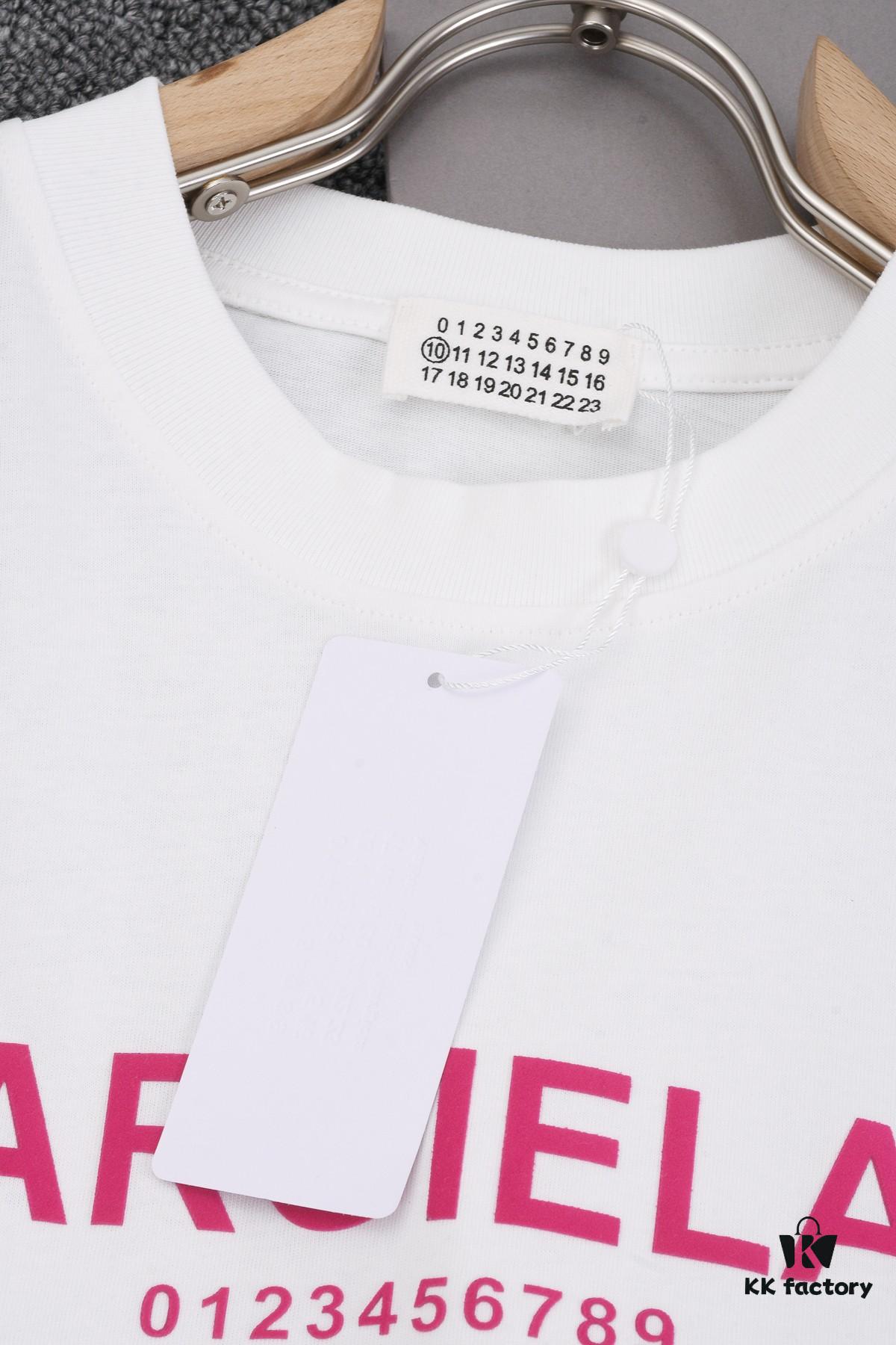 New Arrival 25S Maison Margiela Classic Flocked Letter T-Shirt, Garment-Washed Cotton Fabric, Unisex Loose Fit