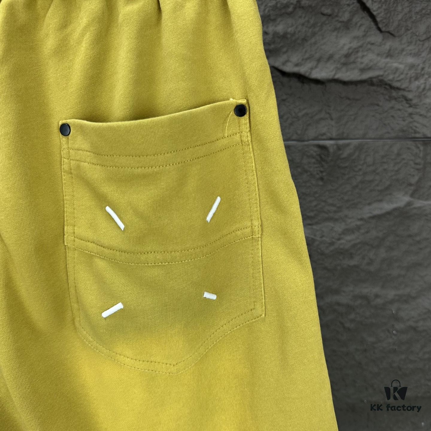 Maison Margiela 2025 New Embroidered Number Logo Couple Shorts