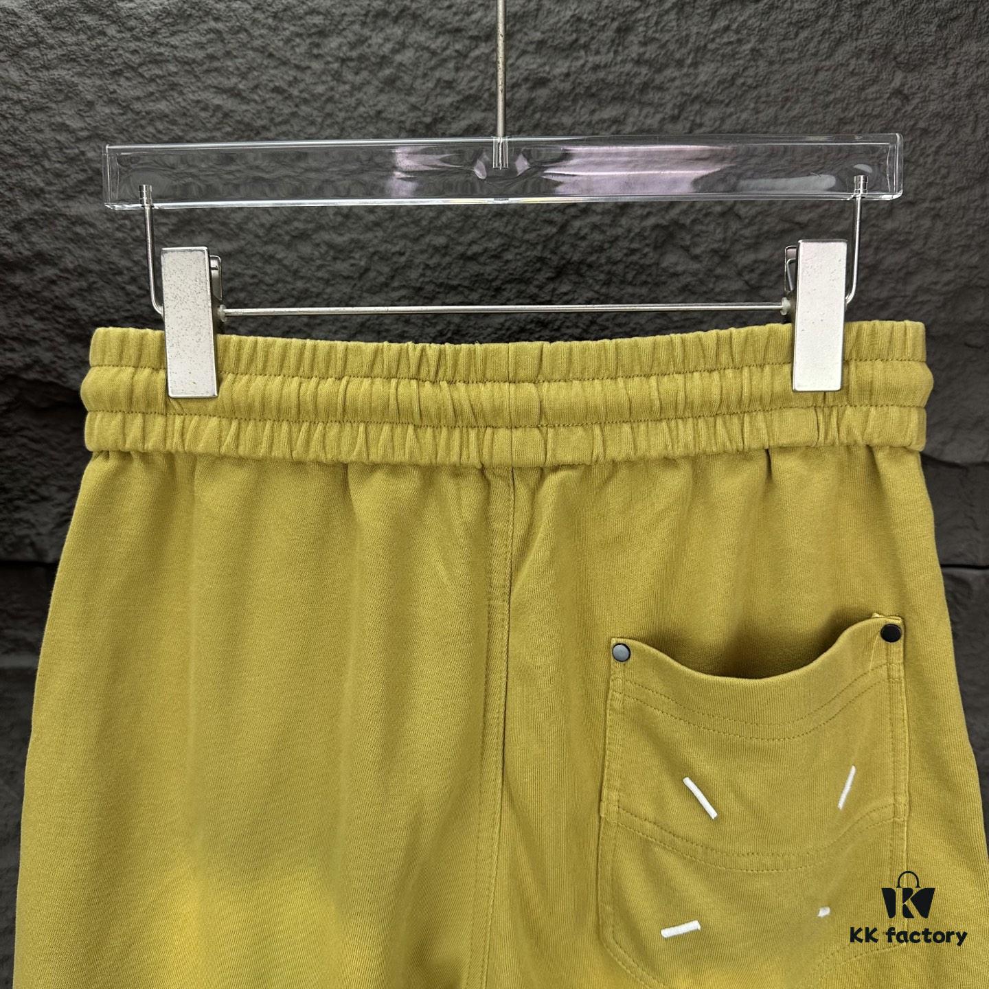 Maison Margiela 2025 New Embroidered Number Logo Couple Shorts