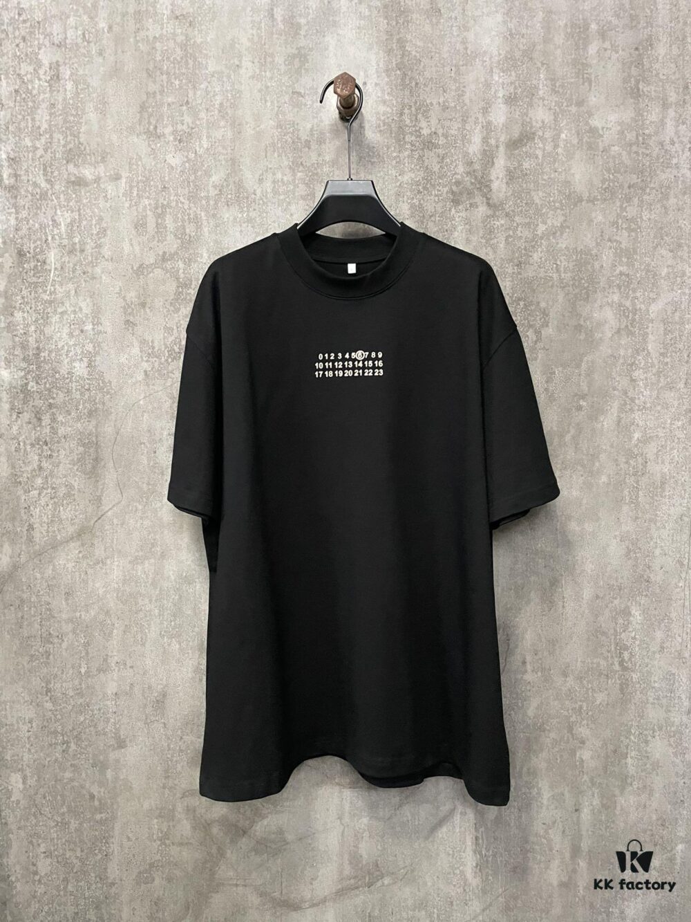 MM6 Maison Margiela 24SS Heavyweight 380g Short Sleeve T-Shirt with Classic Number Logo Puff Print