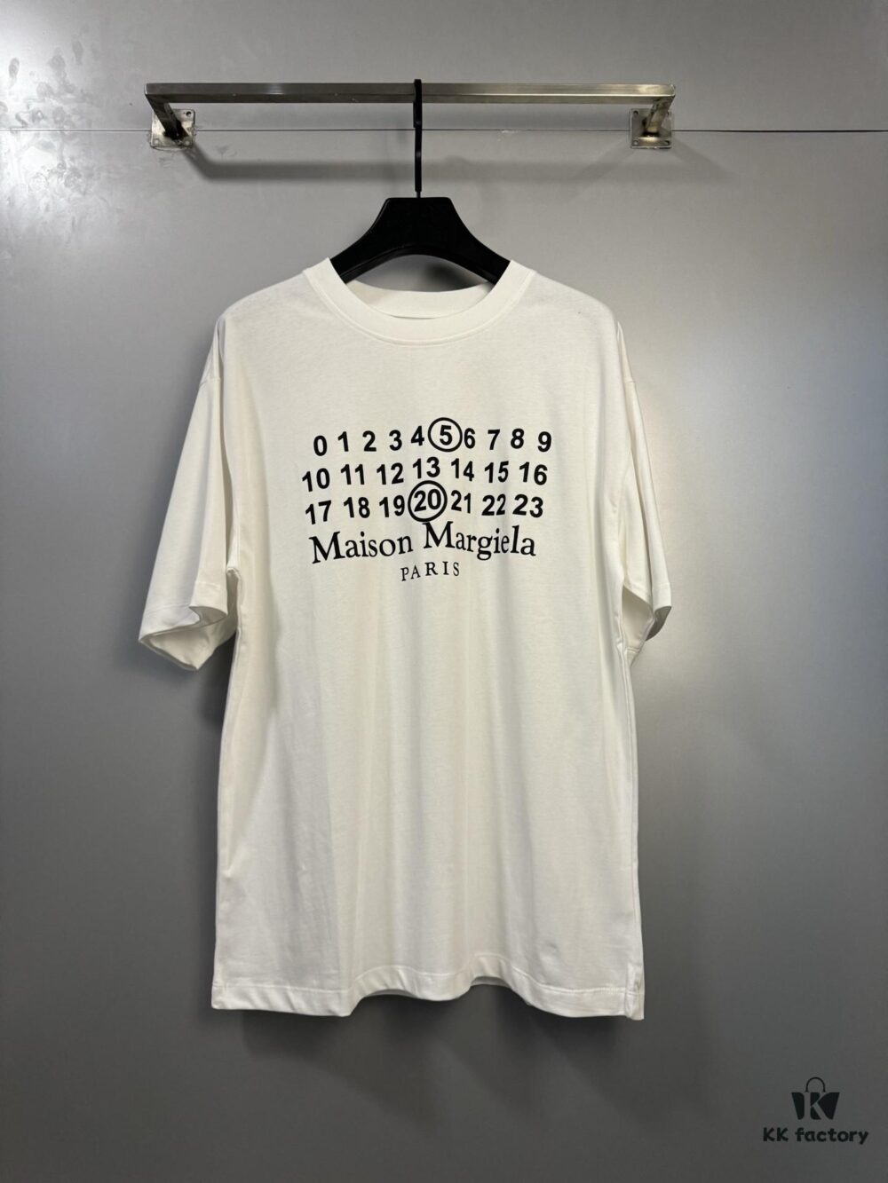 High-End Maison Margiela Limited Edition Short-Sleeve T-Shirt for Valentine's Day 2024