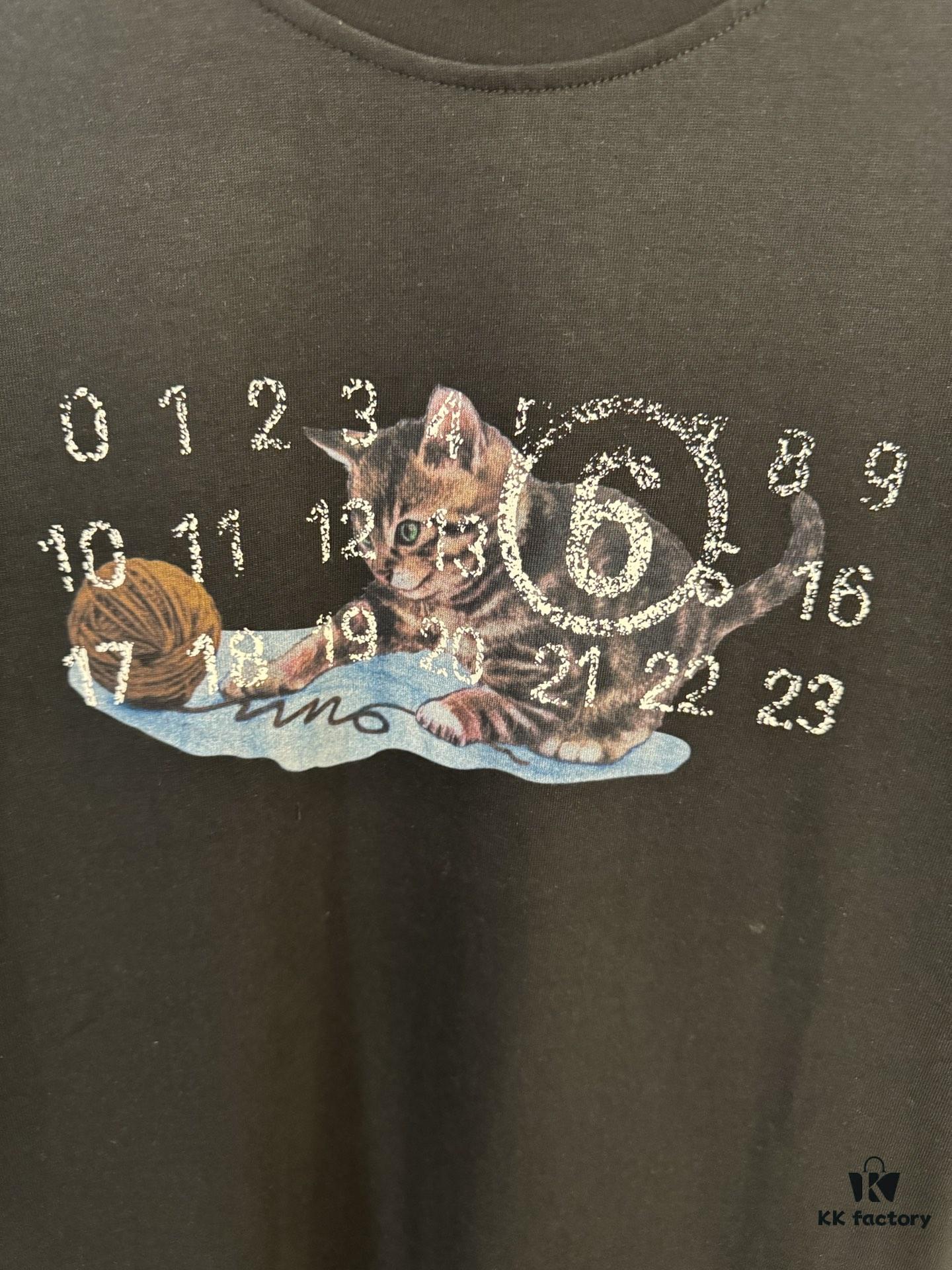 High-End Version Maison Margiela 2024 Cat Playing Ball Numeric Short Sleeve T-Shirt