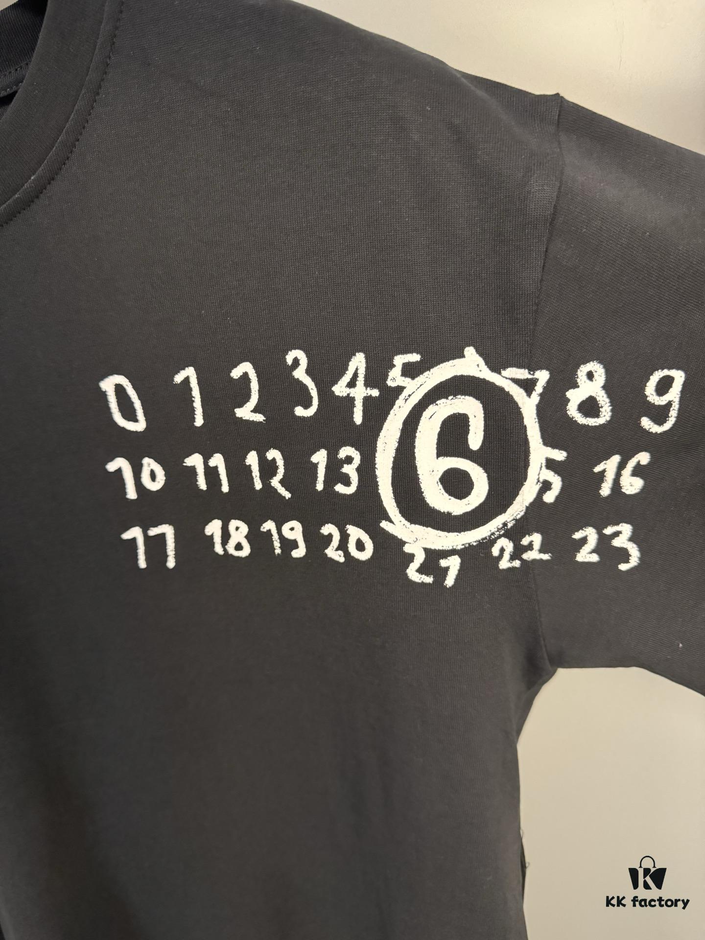 High-End Maison Margiela 24FW Cursive Letter Patchwork Short Sleeve T-Shirt