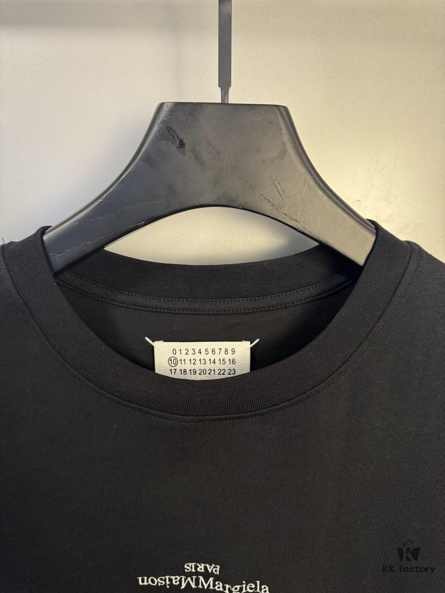 High-End Maison Margiela 2024 Inverted Logo Embroidered Short Sleeve T-Shirt