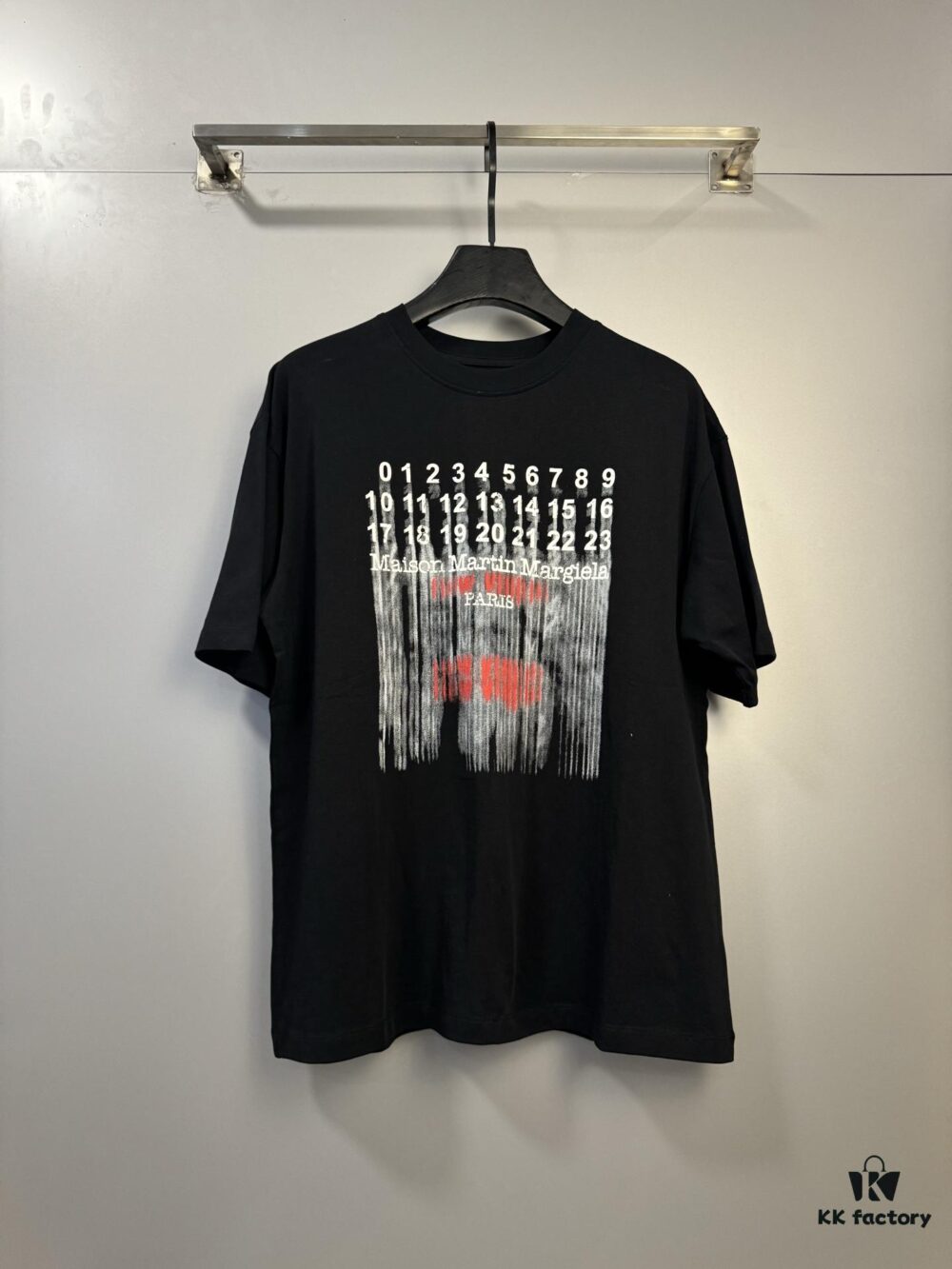 High-End Maison Margiela Collaborative New Vogue Short Sleeve T-Shirt