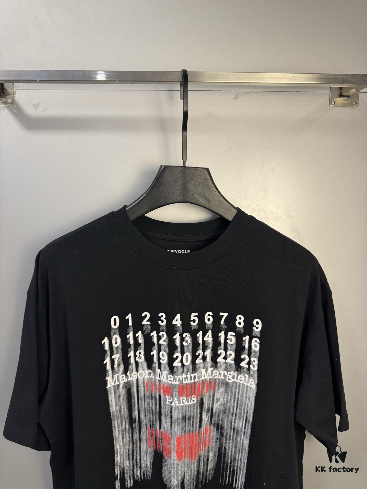 High-End Maison Margiela Collaborative New Vogue Short Sleeve T-Shirt