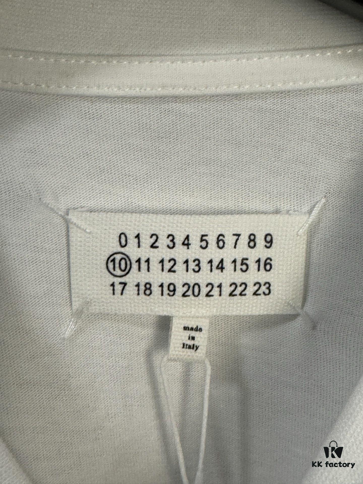 High-End Maison Margiela 2024 Irregular Patchwork Letter Short-Sleeve T-Shirt