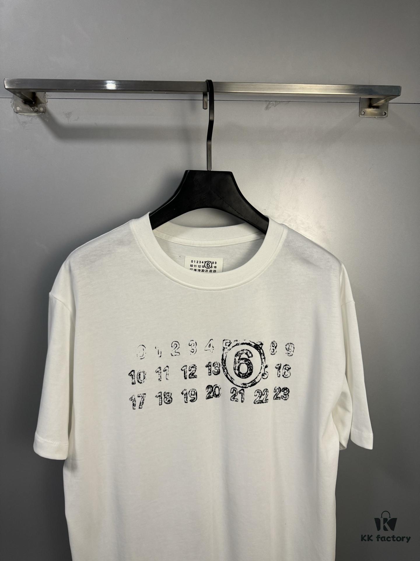 High-End Maison Margiela Embroidered Chest and Back Calendar Loop 6 Short Sleeve T-Shirt