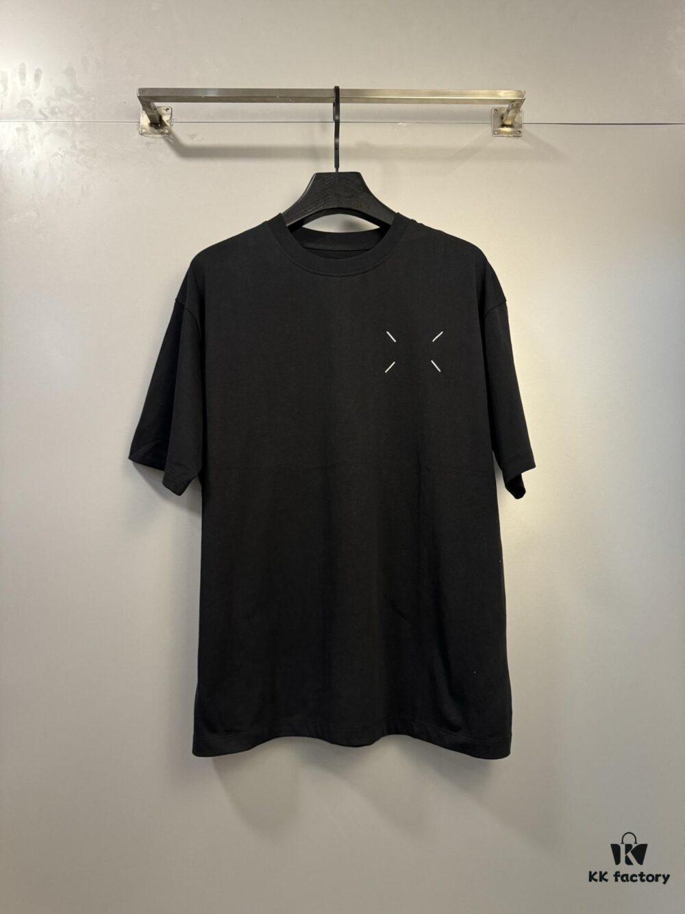 High-End Maison Margiela Embroidered Chest and Back Calendar Loop 6 Short Sleeve T-Shirt