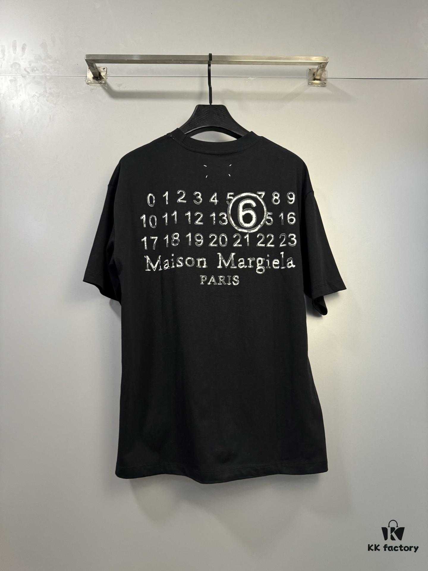High-End Maison Margiela Embroidered Chest and Back Calendar Loop 6 Short Sleeve T-Shirt