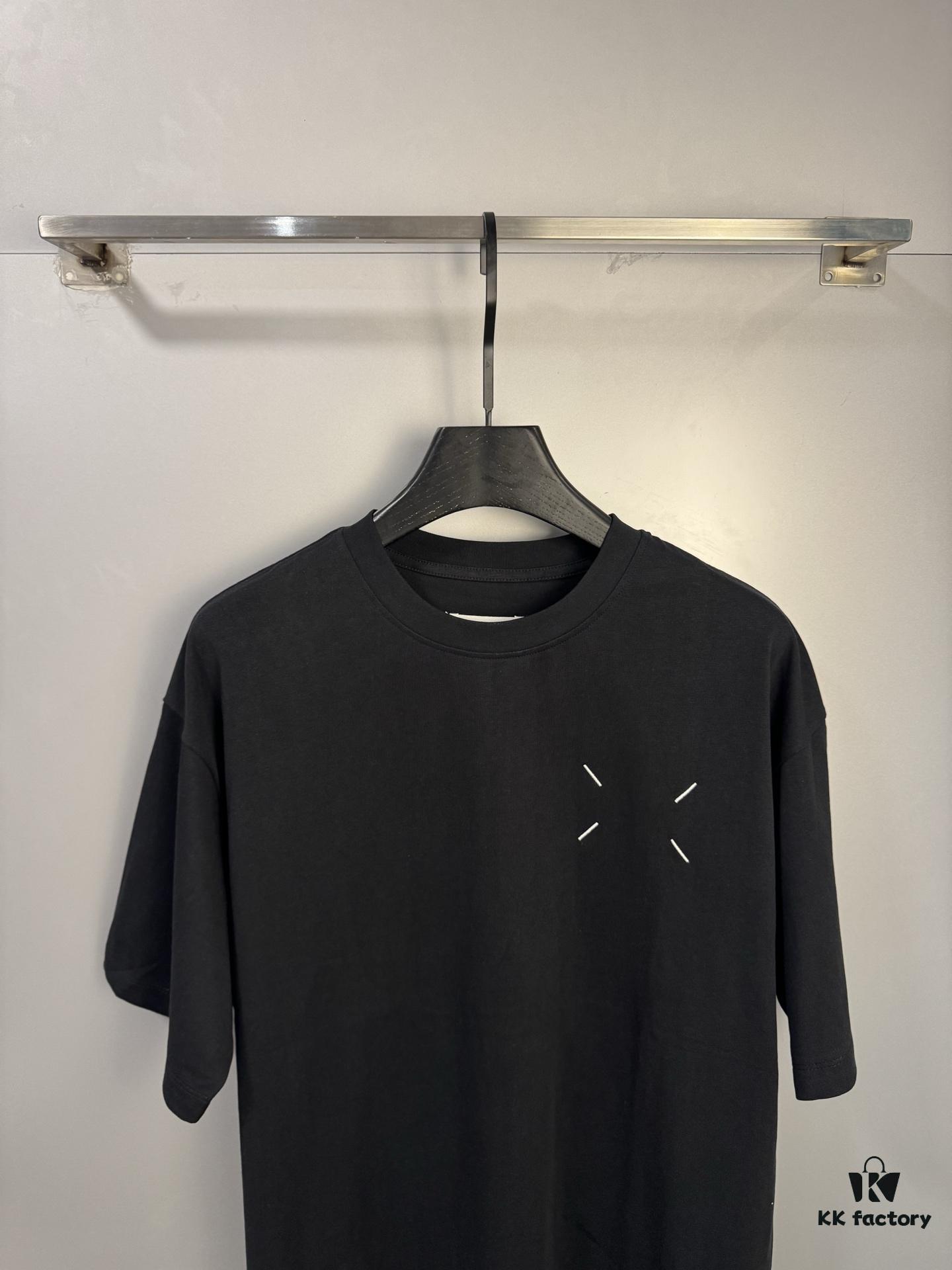 High-End Maison Margiela Embroidered Chest and Back Calendar Loop 6 Short Sleeve T-Shirt