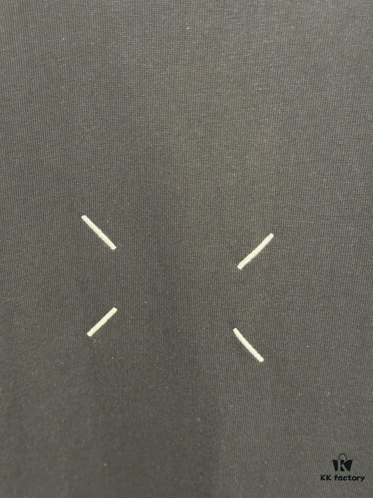 High-End Maison Margiela Embroidered Chest and Back Calendar Loop 6 Short Sleeve T-Shirt