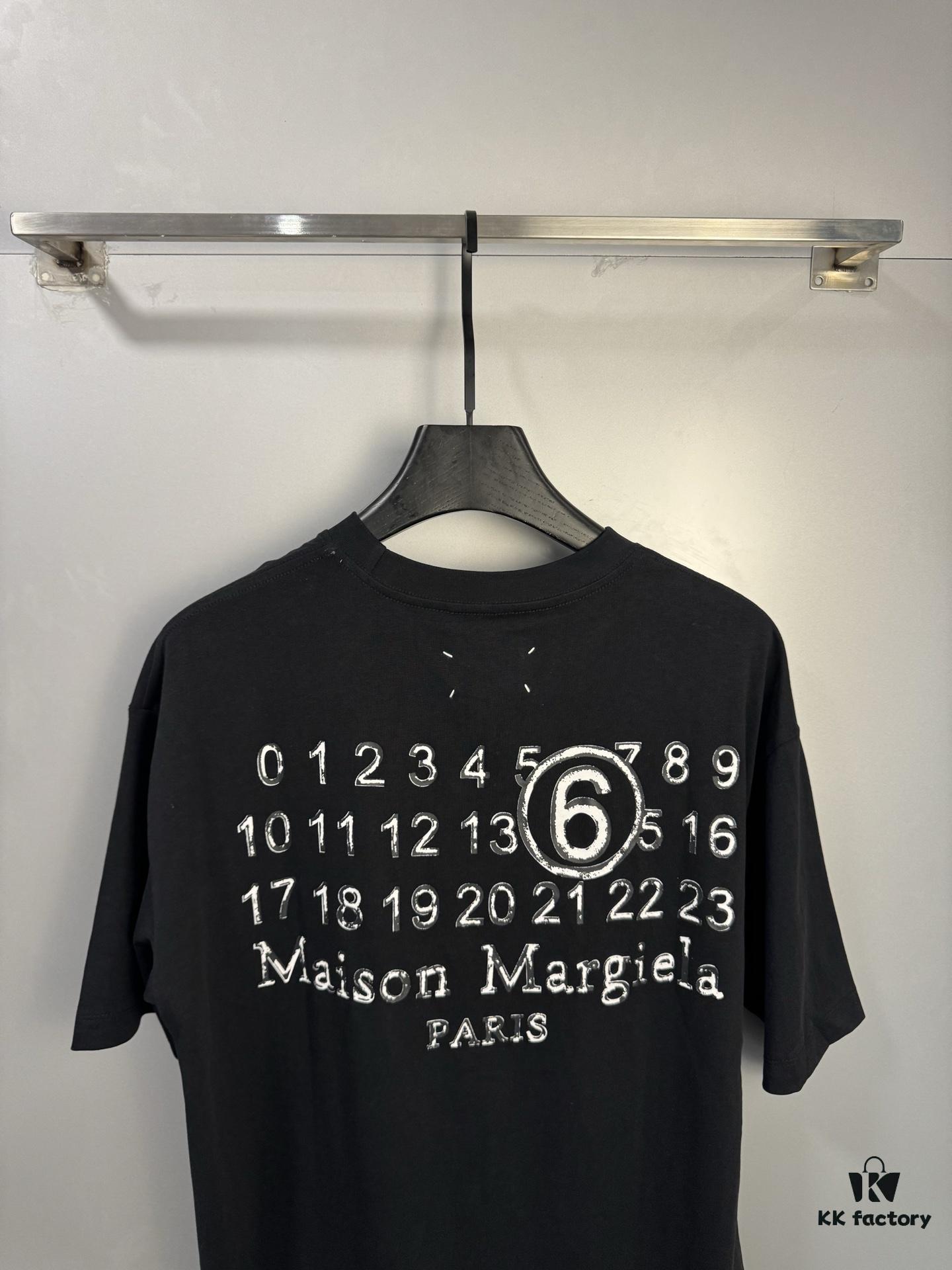 High-End Maison Margiela Embroidered Chest and Back Calendar Loop 6 Short Sleeve T-Shirt