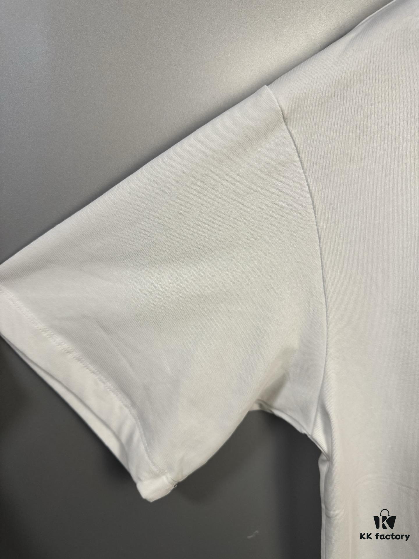 High-End Maison Margiela Embroidered Minimalist Pocket T-Shirt