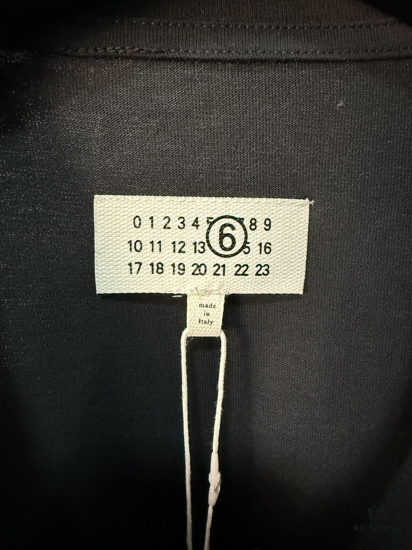 High-Version Maison Margiela 24 Digital Patch Calendar Embroidered Short Sleeve T-Shirt