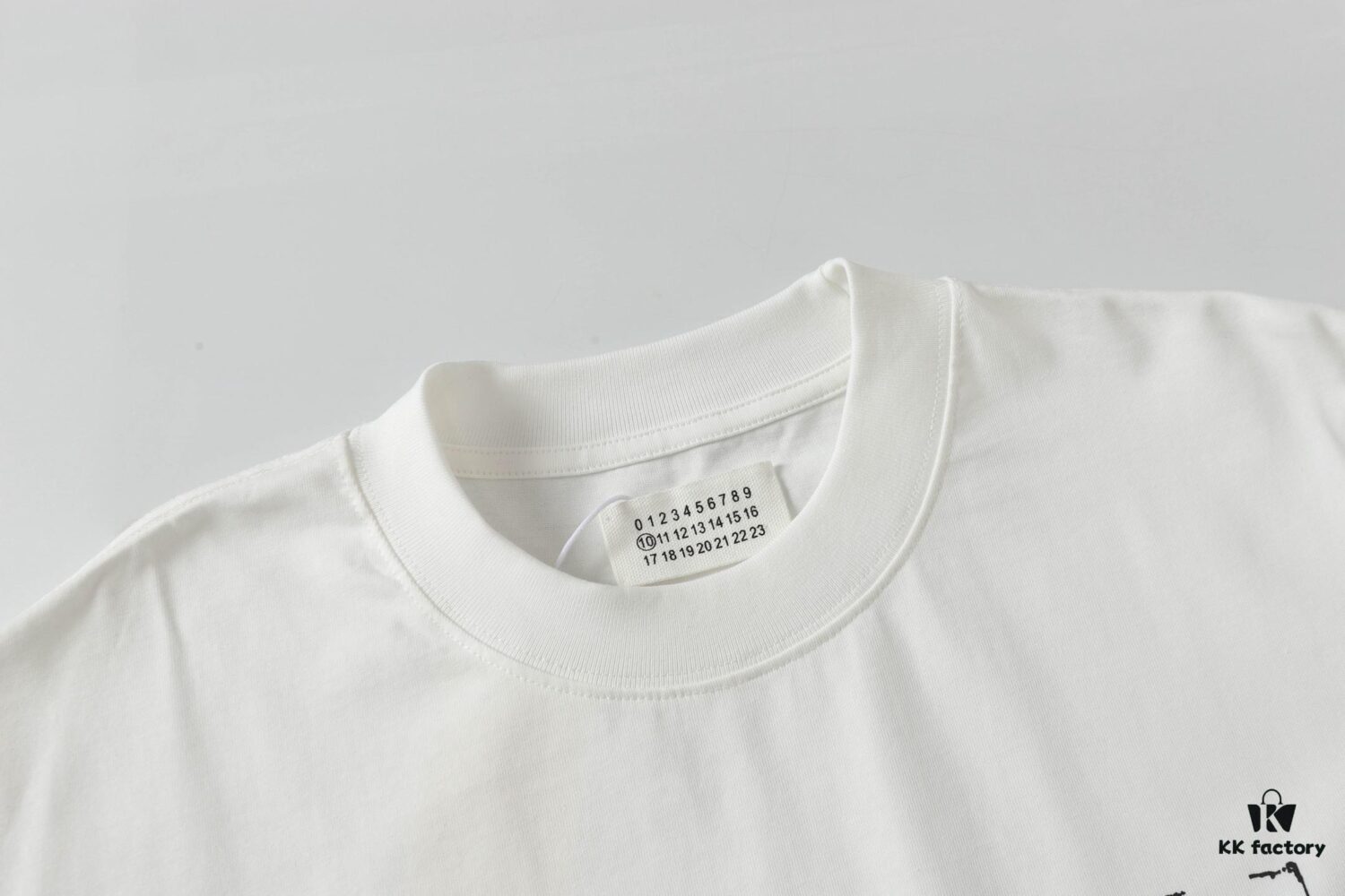 Maison Margiela Spring/Summer 2025 Letter Print Logo T-Shirt Unisex Short Sleeve