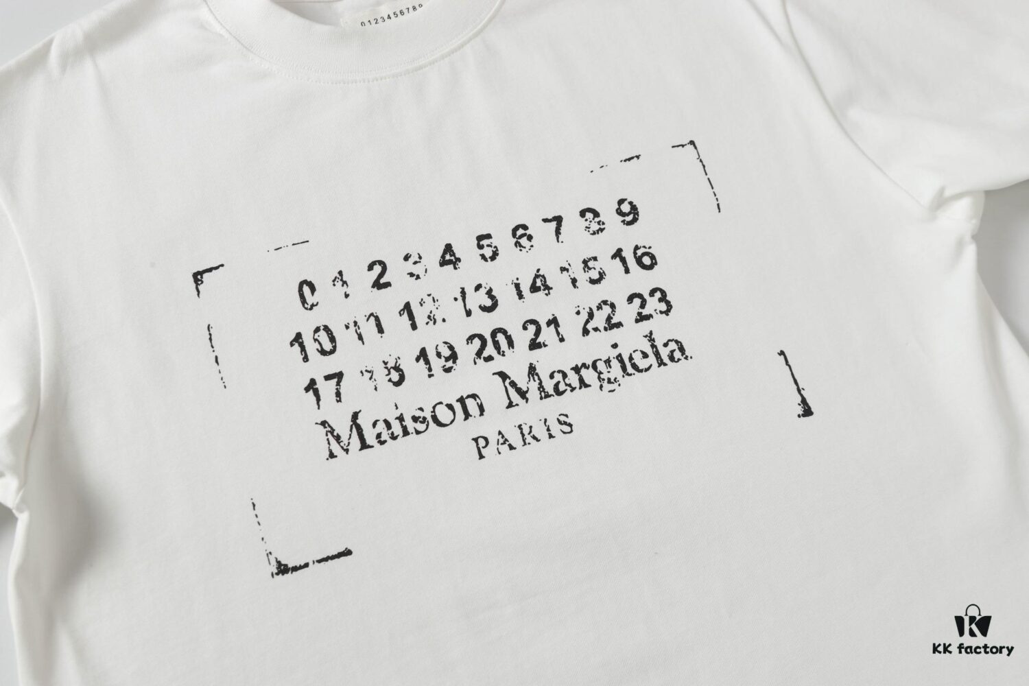 Maison Margiela Spring/Summer 2025 Letter Print Logo T-Shirt Unisex Short Sleeve