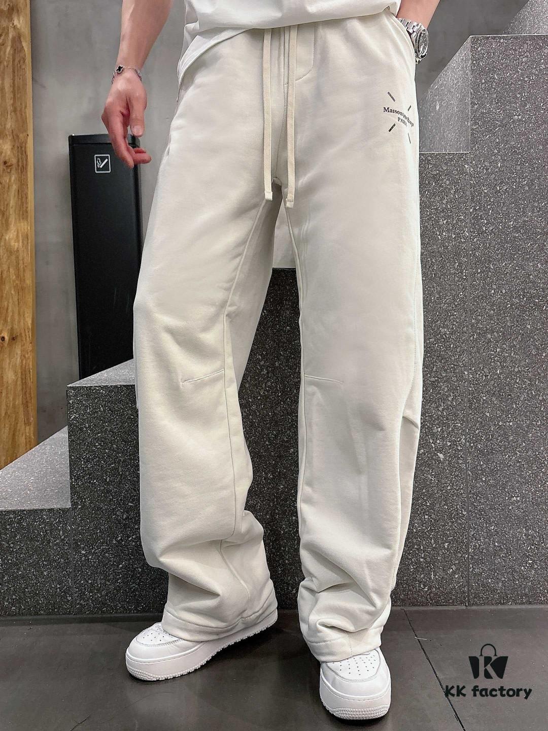 New Maison Margiela Top-Quality 2025 Spring/Summer New Arrival Casual Pants! Brand Classic Logo Design, Custom Fabric with Exceptional Comfort and Distinctive Tactile Feel, Perfect Craftsmanship