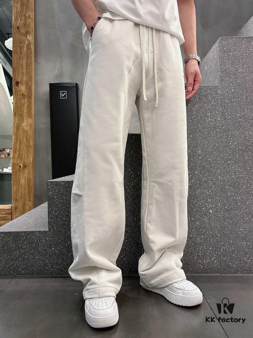 New Maison Margiela Top-Quality 2025 Spring/Summer New Arrival Casual Pants! Brand Classic Logo Design, Custom Fabric with Exceptional Comfort and Distinctive Tactile Feel, Perfect Craftsmanship
