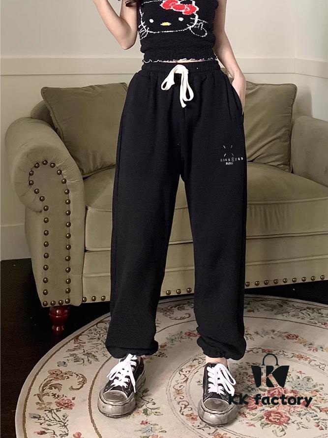 Maison Margiela 24FW Spring and Autumn New Classic Number Logo Pocket Four-Point Embroidered Cuffed Casual Pants Unisex