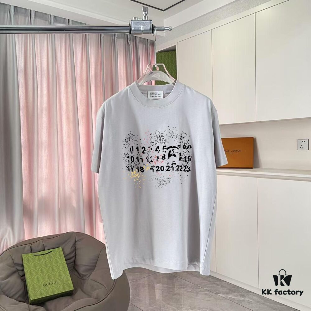MM6 Maison Margiela 2025 Summer New Arrival Unique Logo Print Custom 300g Fabric Short Sleeve T-Shirt Unisex