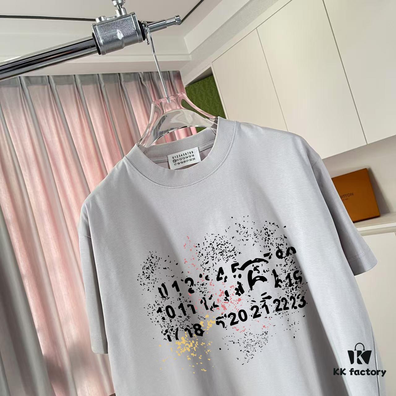 MM6 Maison Margiela 2025 Summer New Arrival Unique Logo Print Custom 300g Fabric Short Sleeve T-Shirt Unisex