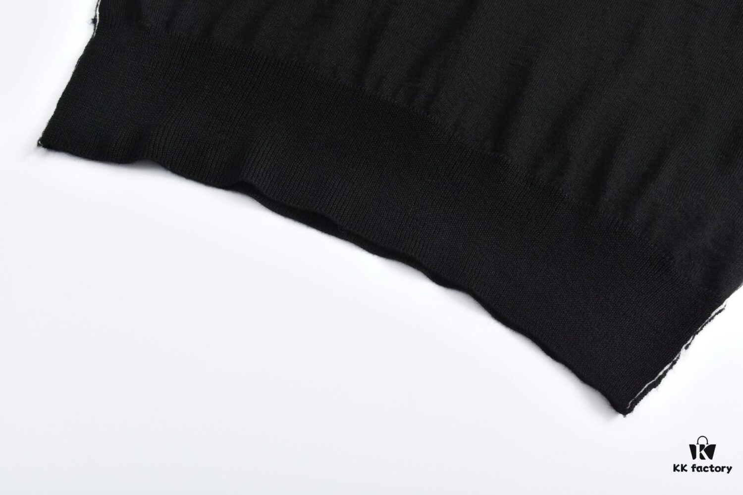 MM6 Maison Margiela Minimal Logo Sweater