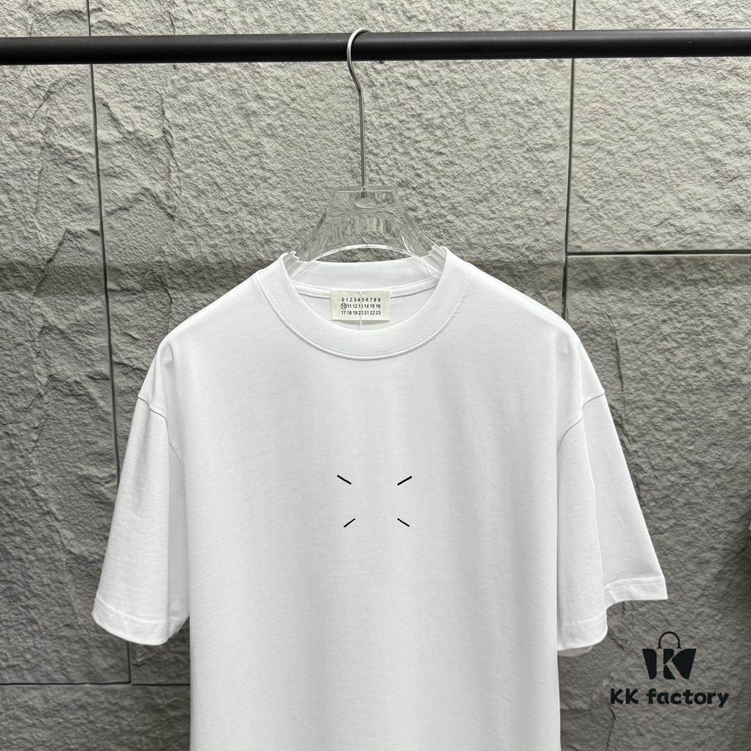 MM6 Maison Margiela 2025 Spring/Summer New Arrival Classic Four-Bar Embroidery Short-Sleeve T-Shirt, Custom Dual-Yarn Plain Weave 300g Pure Cotton Fabric, Unisex Design