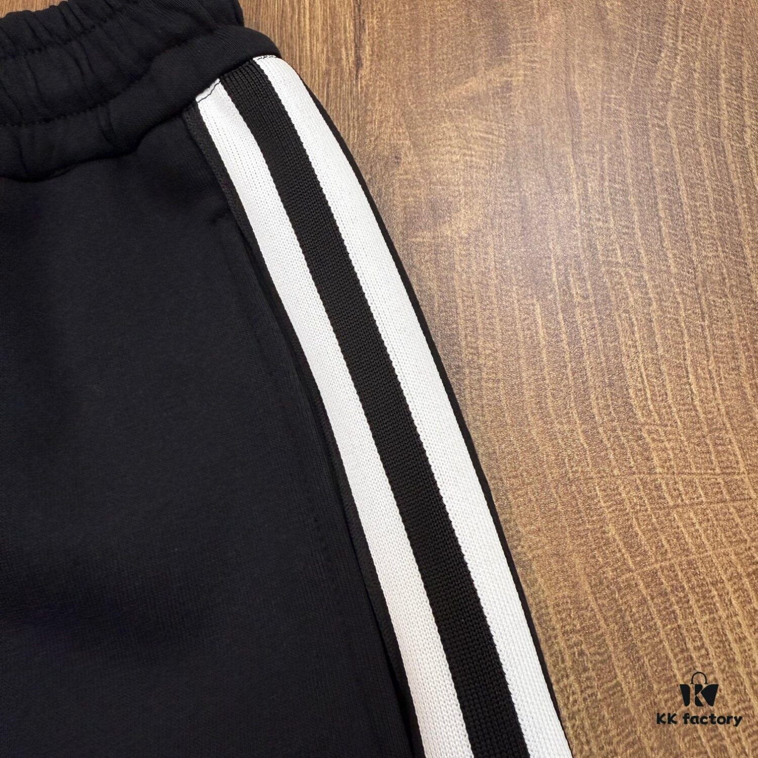 New Arrival Moncler Logo Striped Drawstring Straight Leg Sweatpants