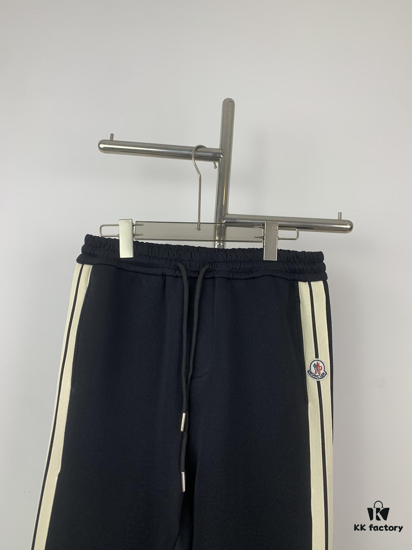 New Arrival Moncler Logo-Strip Offset Drawstring Straight Leg Pants, Heavyweight 450g Double-Yarn Composite Fabric Sweatpants