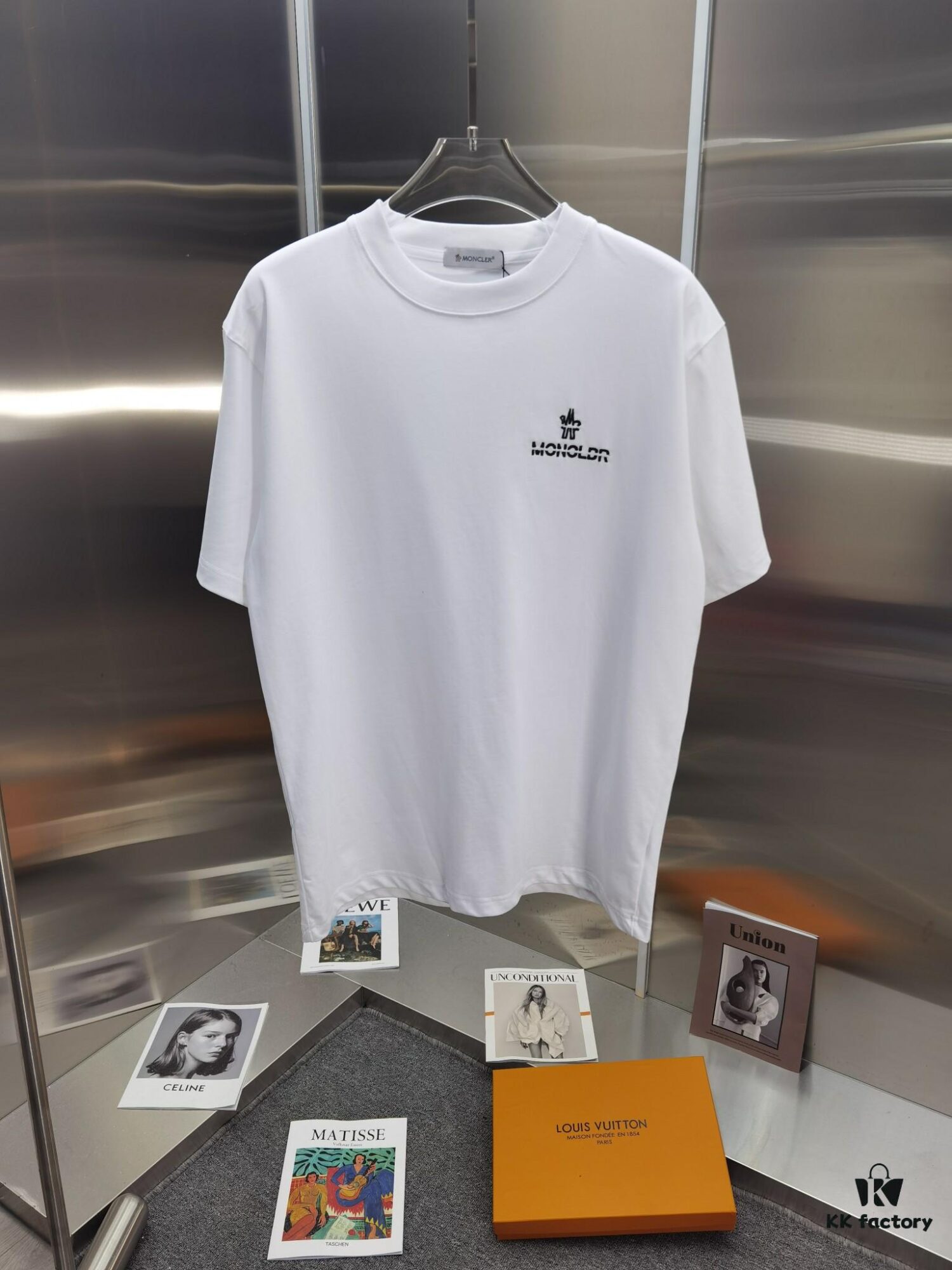 Mon*cle MO*CLER Embroidered Premium Version Short Sleeve T-Shirt