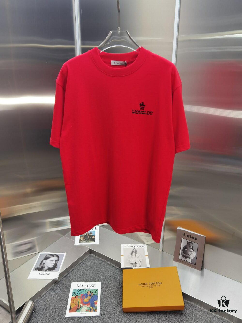 Moncler Embroidered Short Sleeve T-Shirt (Top-tier Version, Different from Standard Stock)