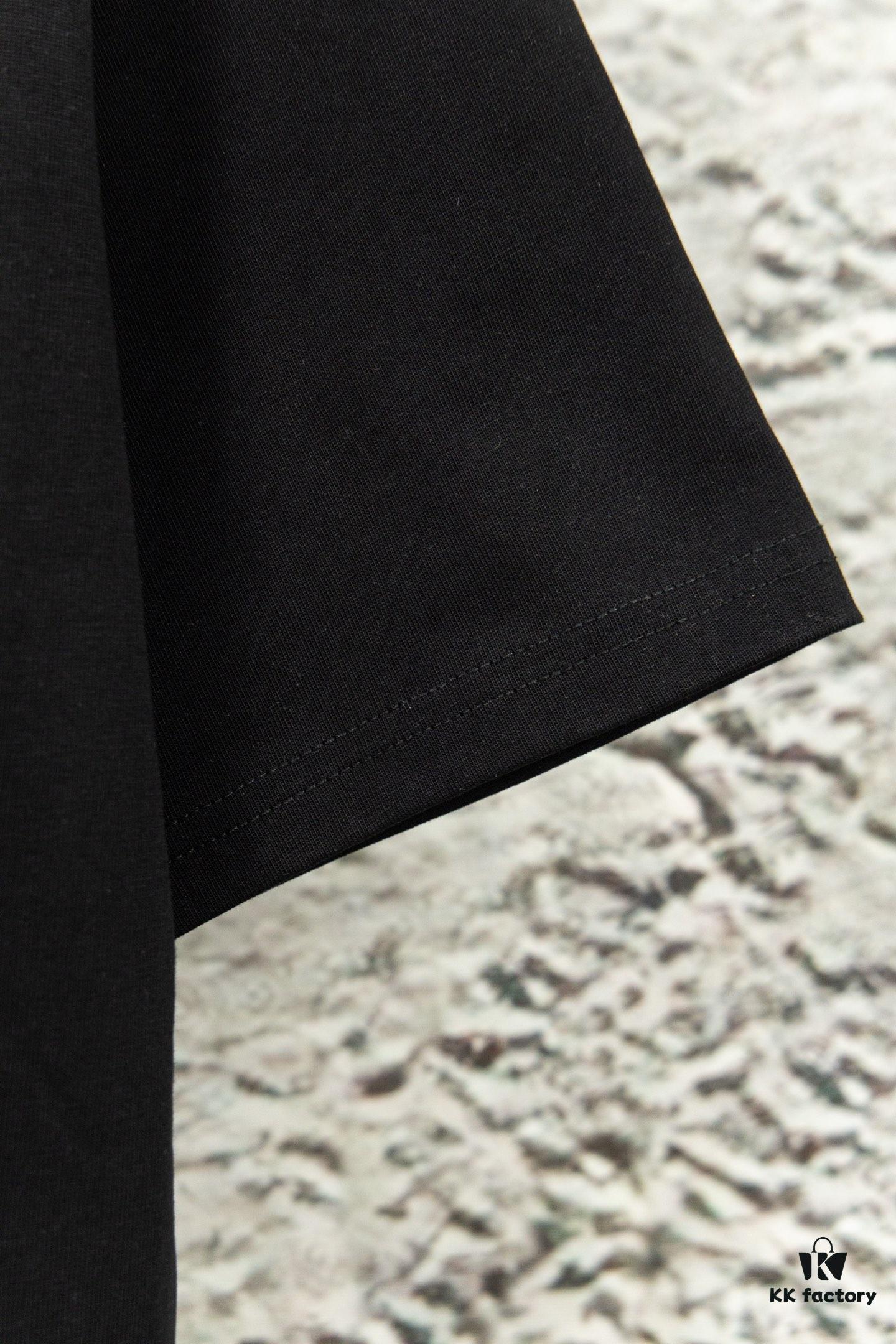 Moncler Minimalist Letter Small Logo Print Short Sleeve T-Shirt