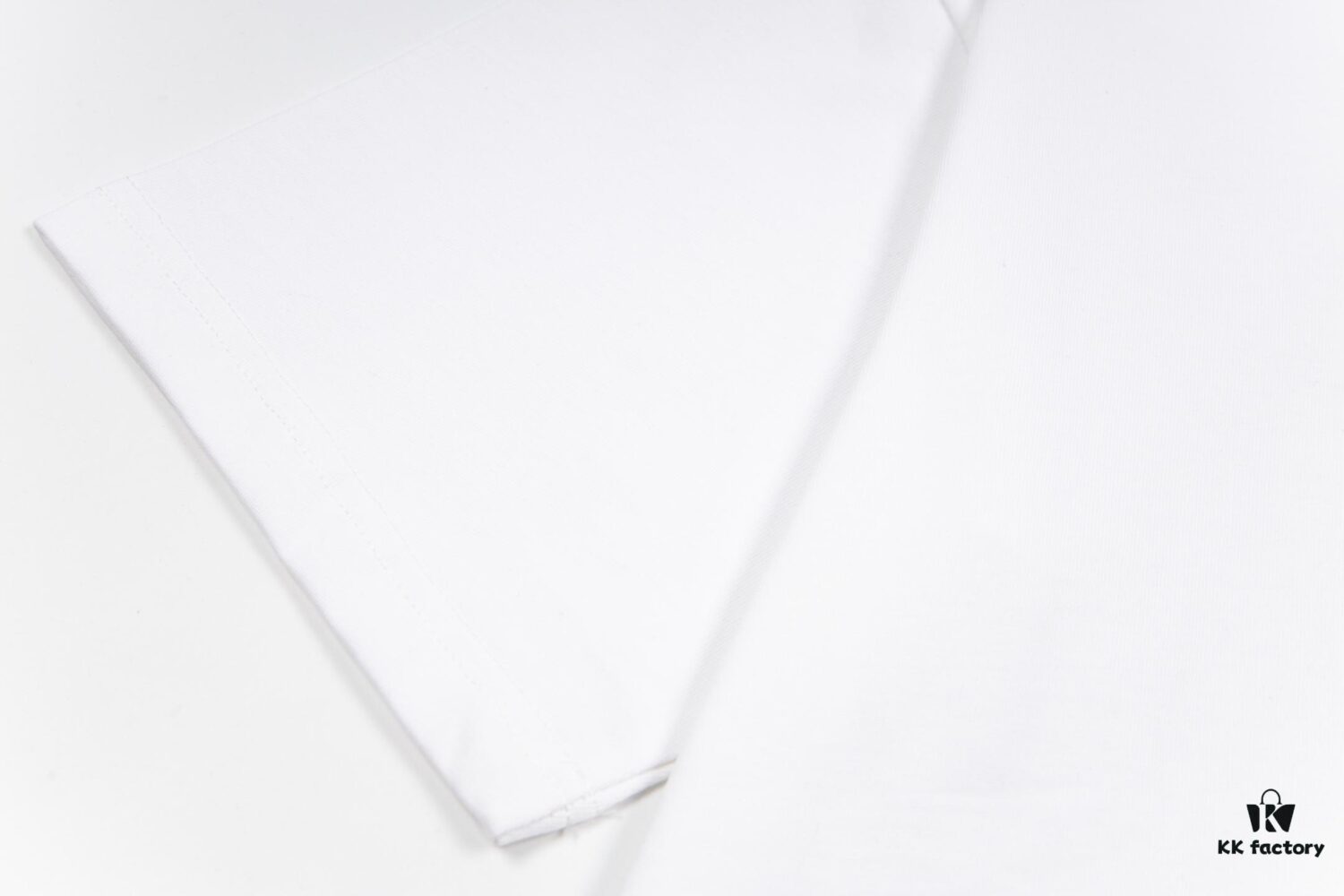 Moncler Minimalist Letter Logo Print Short Sleeve T-Shirt