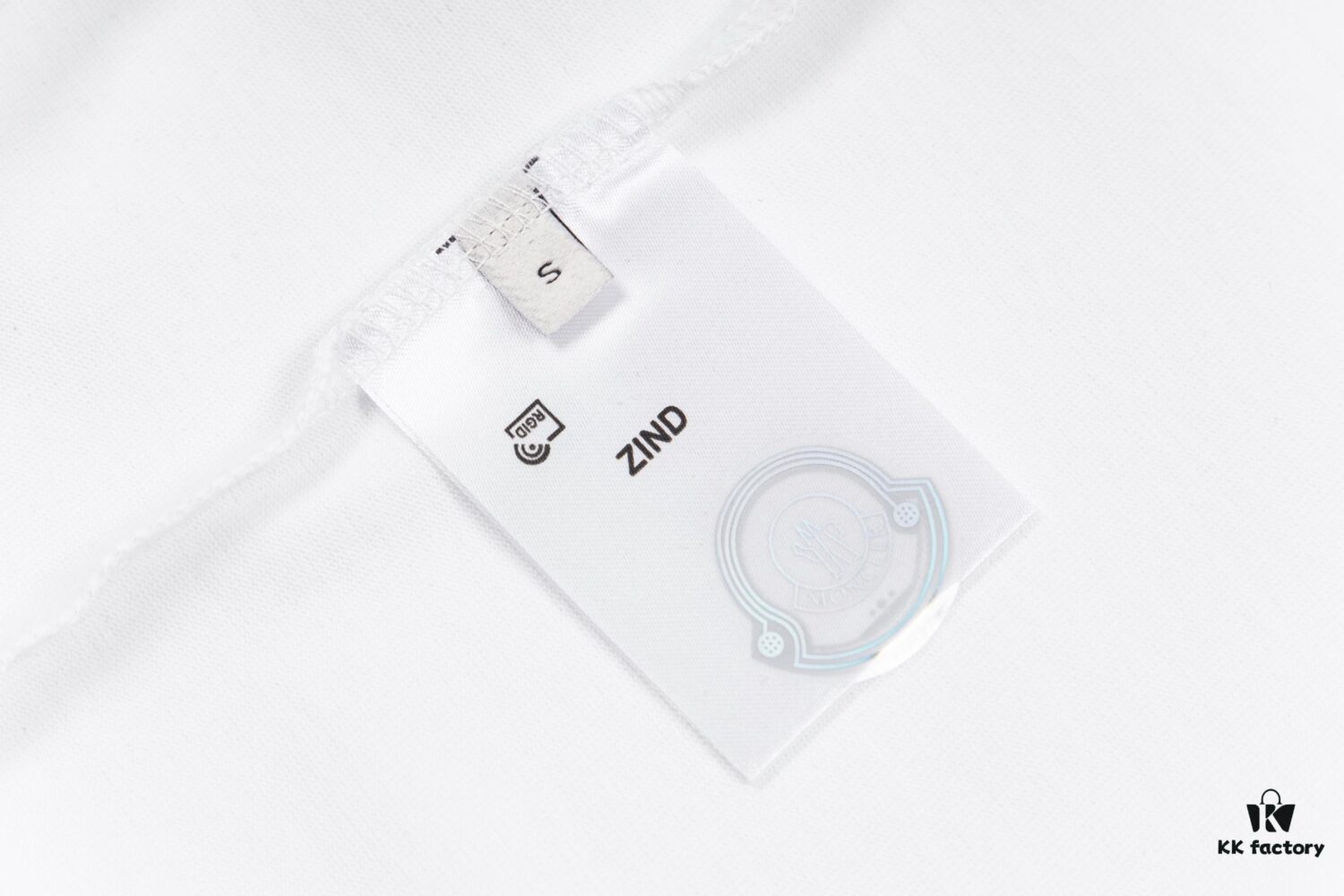 Moncler Minimalist Letter Logo Print Short Sleeve T-Shirt