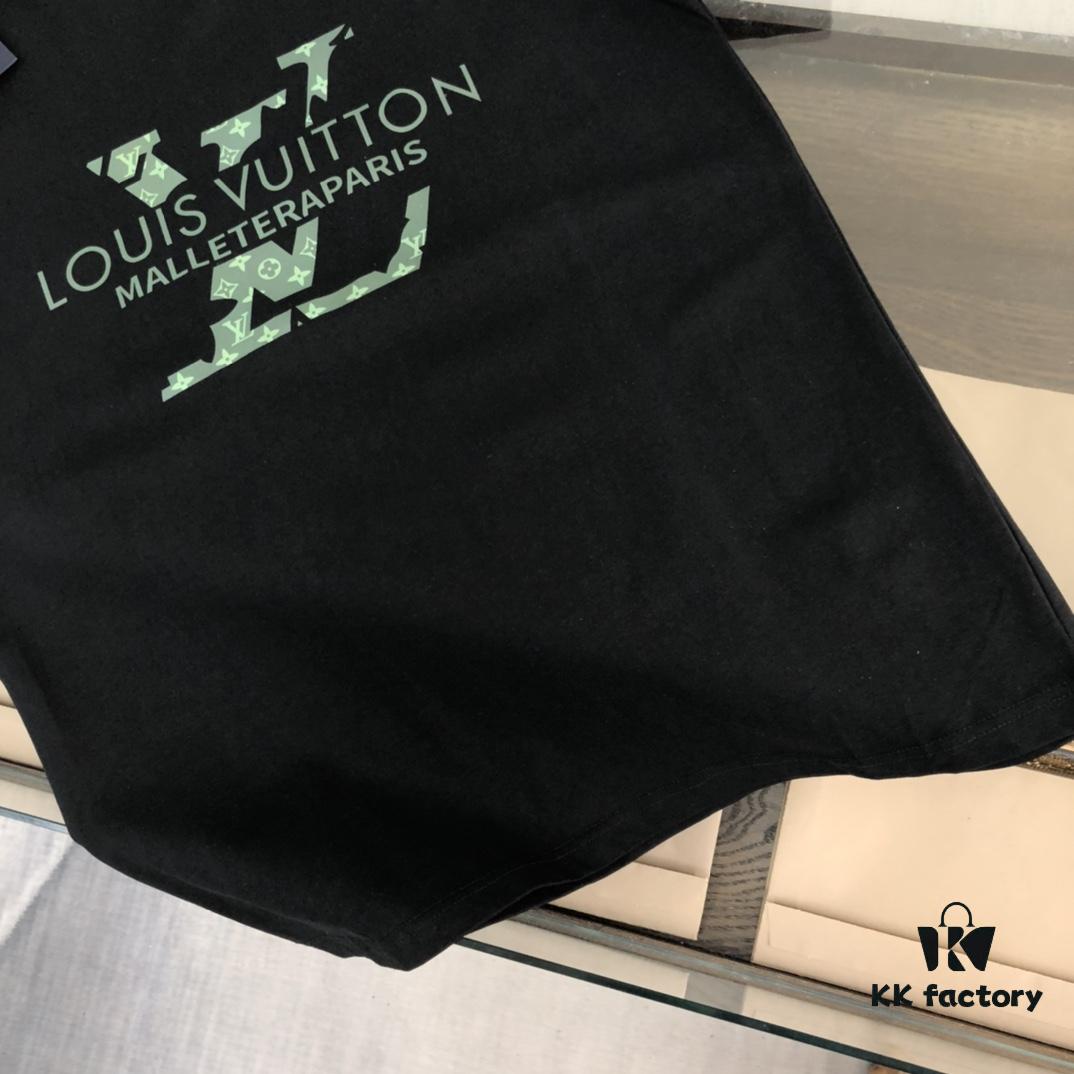 Moncler 25SS Summer New Arrival Round Neck Short-Sleeve T-Shirt, 270g Heavyweight Premium Cotton Fabric with Excellent Hand Feel and Texture, Slim Tailored Design, Clean and Sharp Cut, Superb Craftsmanship, Highly Breathable, Stylish and Versatile for All Ages – Essential Wardrobe Staple for Men