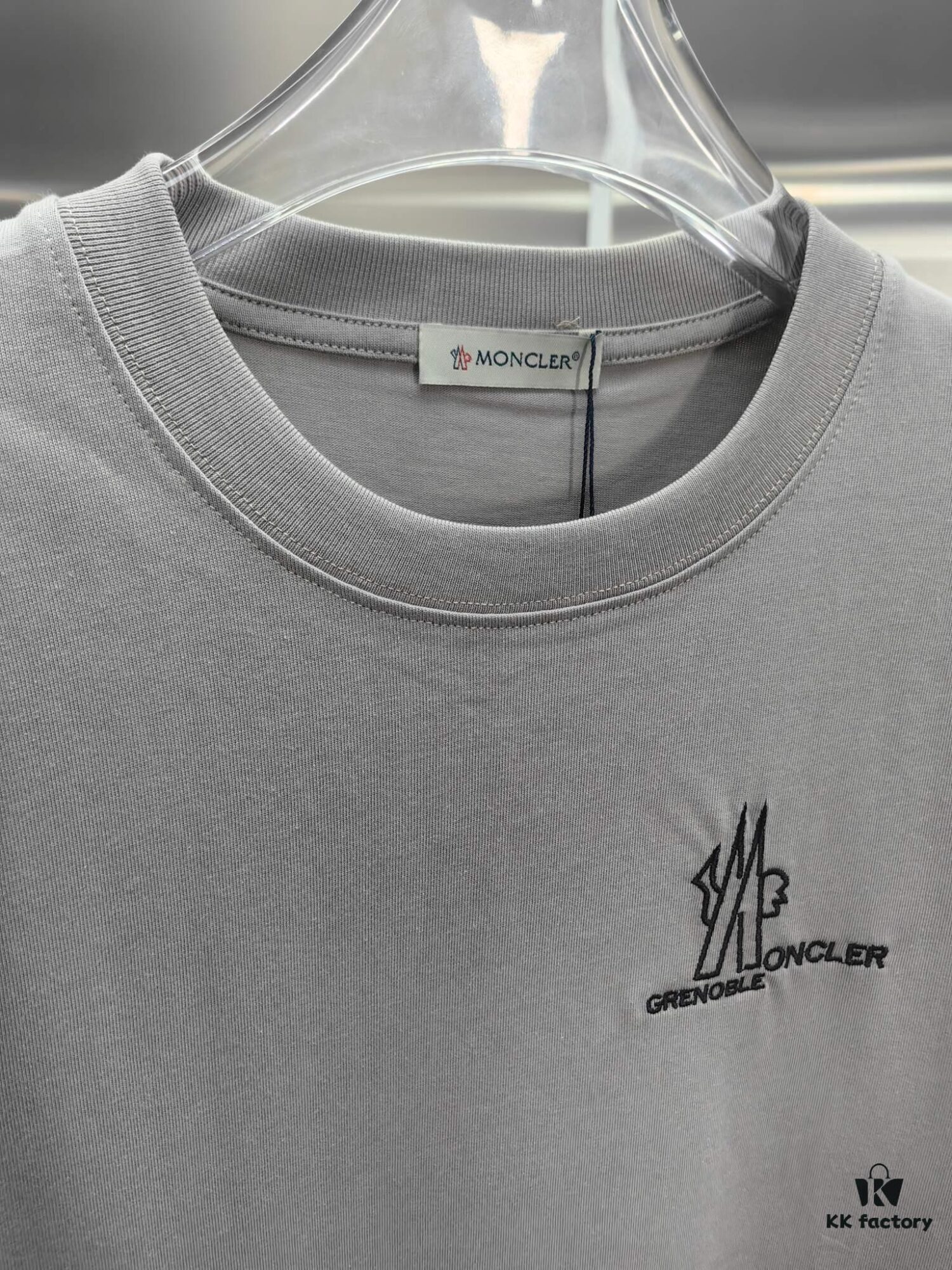 Moncler Embroidered Short Sleeve T-Shirt (Top Quality Version, Different from Standard Stock) Unisex 100% Cotton Heavyweight 300g Double Yarn Tee with 320g Sorona Rib