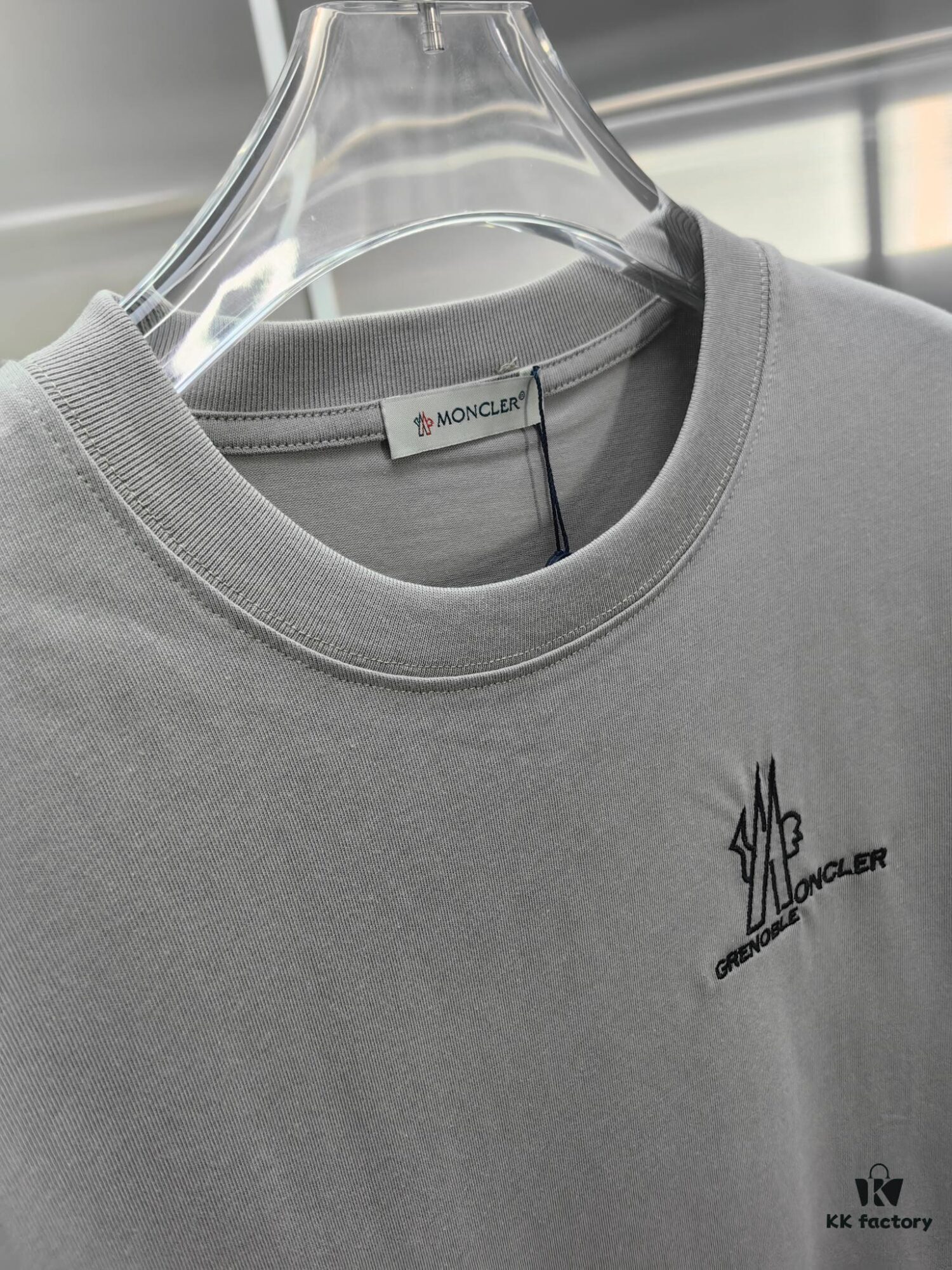 Moncler Embroidered Short Sleeve T-Shirt (Top Quality Version, Different from Standard Stock) Unisex 100% Cotton Heavyweight 300g Double Yarn Tee with 320g Sorona Rib