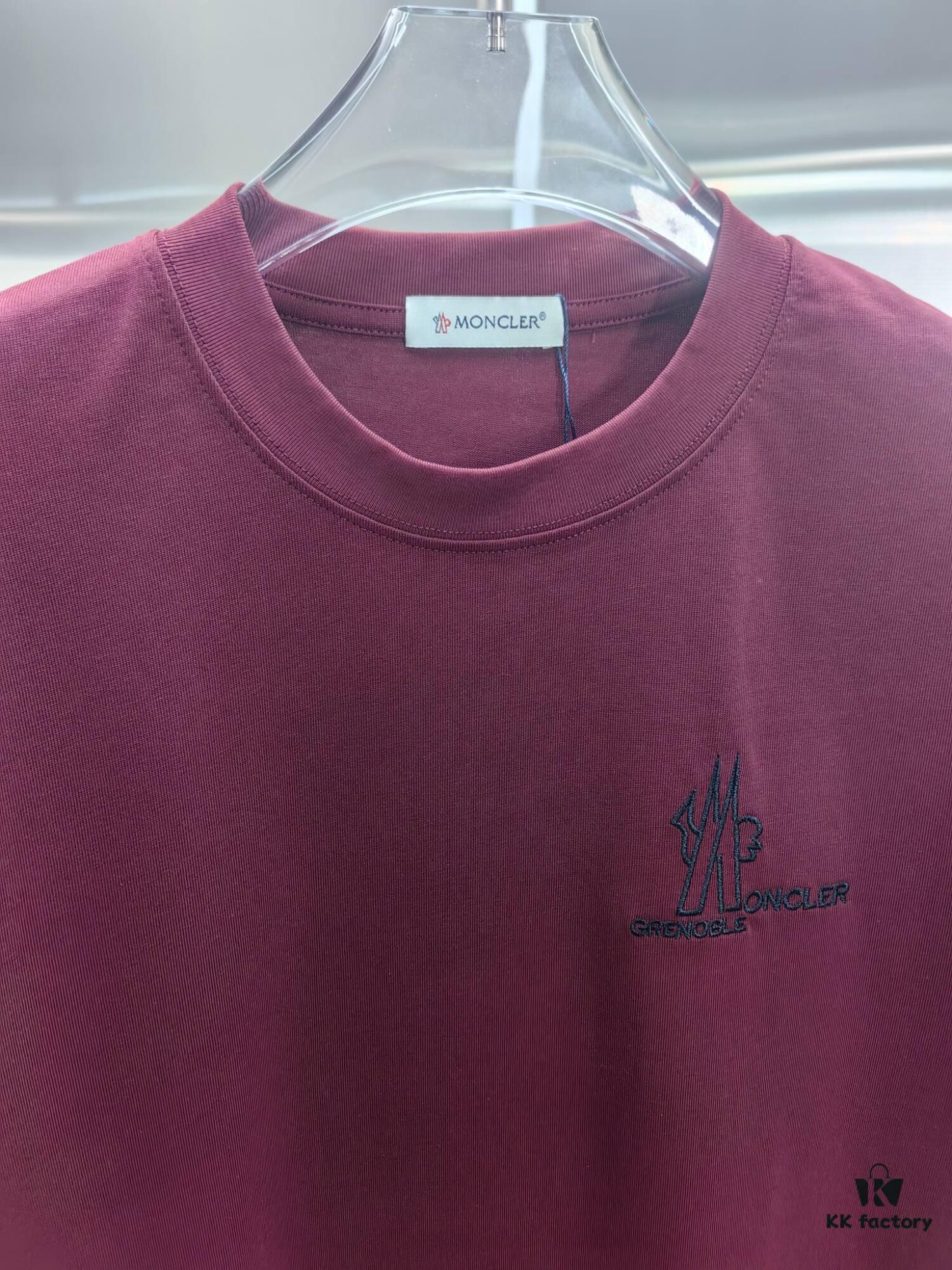 Mon*cle MO*cler (Embroidered Top Version, Different from Standard Stock) Short Sleeve T-Shirt